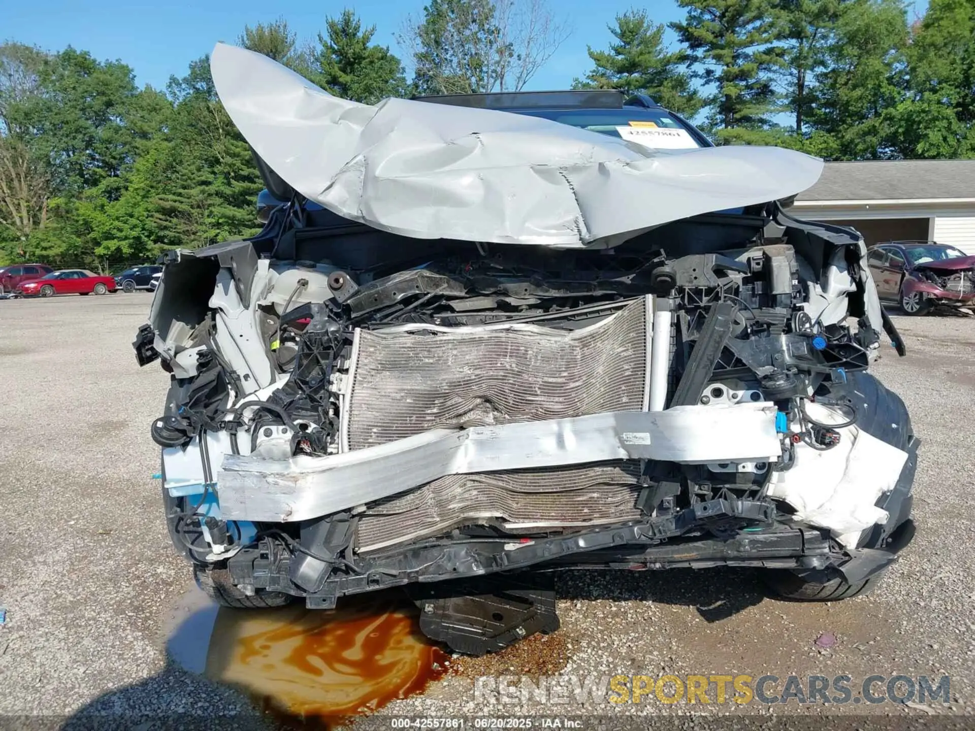 6 Photograph of a damaged car 5XYRLDLC7NG144870 KIA SORENTO 2022
