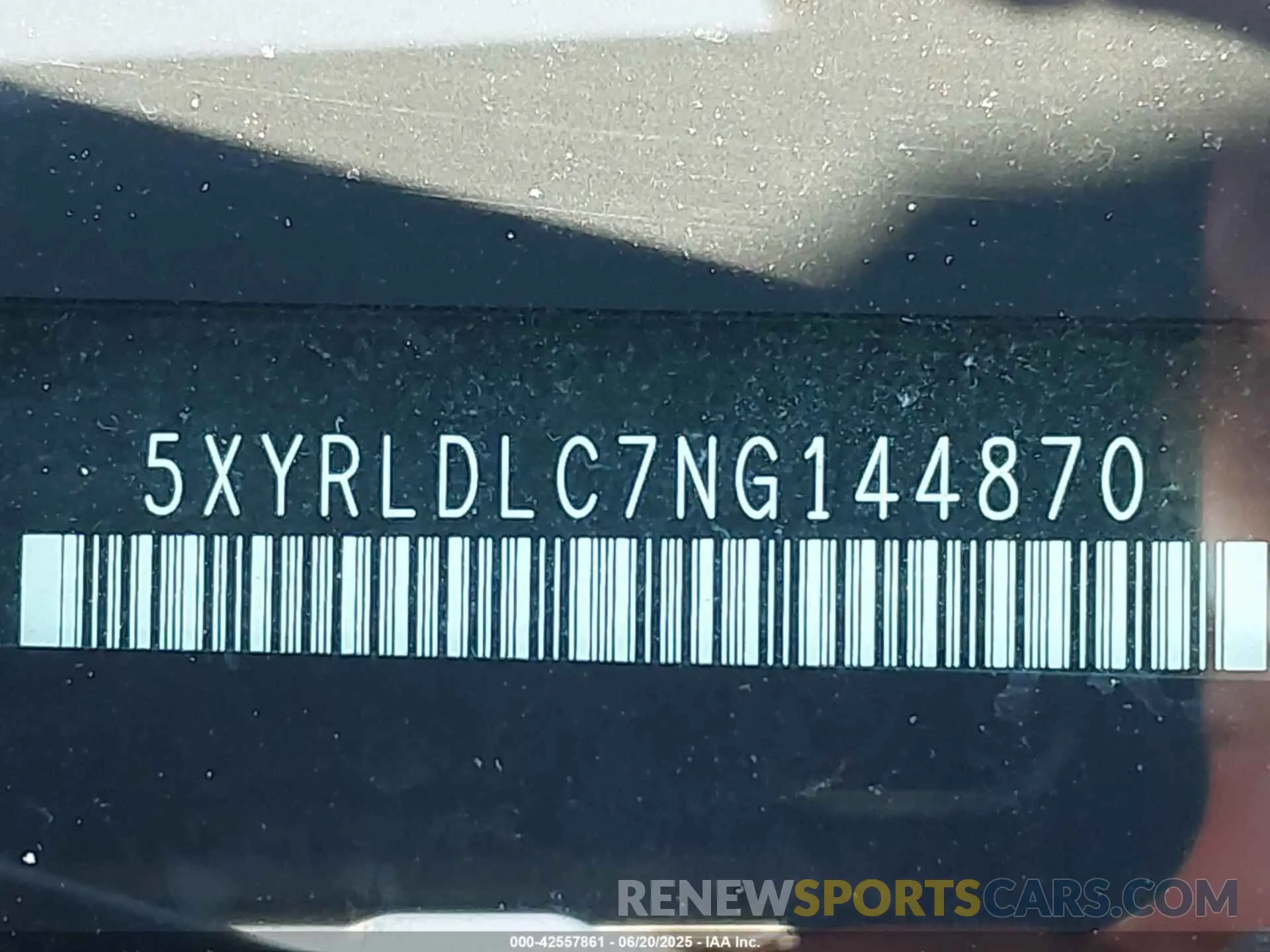 9 Photograph of a damaged car 5XYRLDLC7NG144870 KIA SORENTO 2022