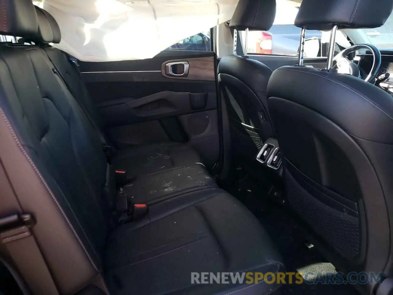 11 Фотография поврежденного автомобиля 5XYRLDLCXNG118456 KIA SORENTO 2022