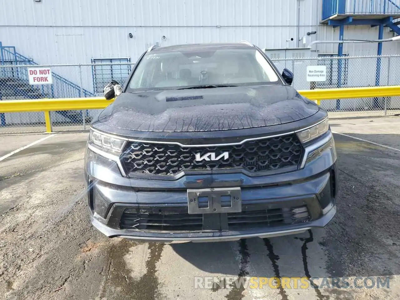 5 Photograph of a damaged car KNDRJDLH2N5066928 KIA SORENTO 2022