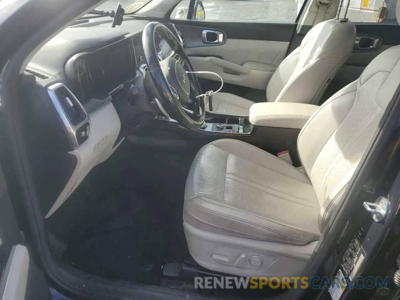 7 Photograph of a damaged car KNDRJDLH2N5066928 KIA SORENTO 2022