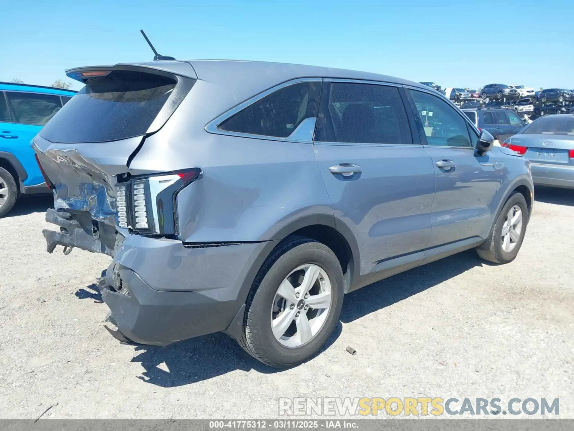 4 Фотография поврежденного автомобиля 5XYRG4LC0PG197546 KIA SORENTO 2023