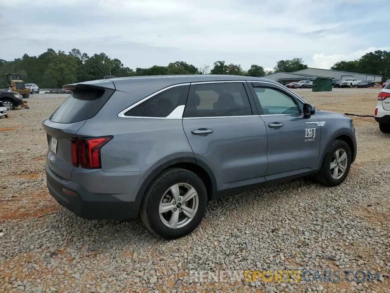3 Photograph of a damaged car 5XYRG4LC0PG218105 KIA SORENTO 2023