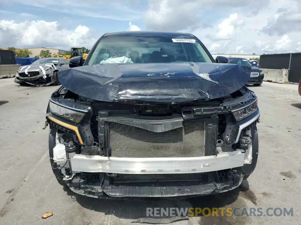 5 Photograph of a damaged car 5XYRG4LC5PG244912 KIA SORENTO 2023