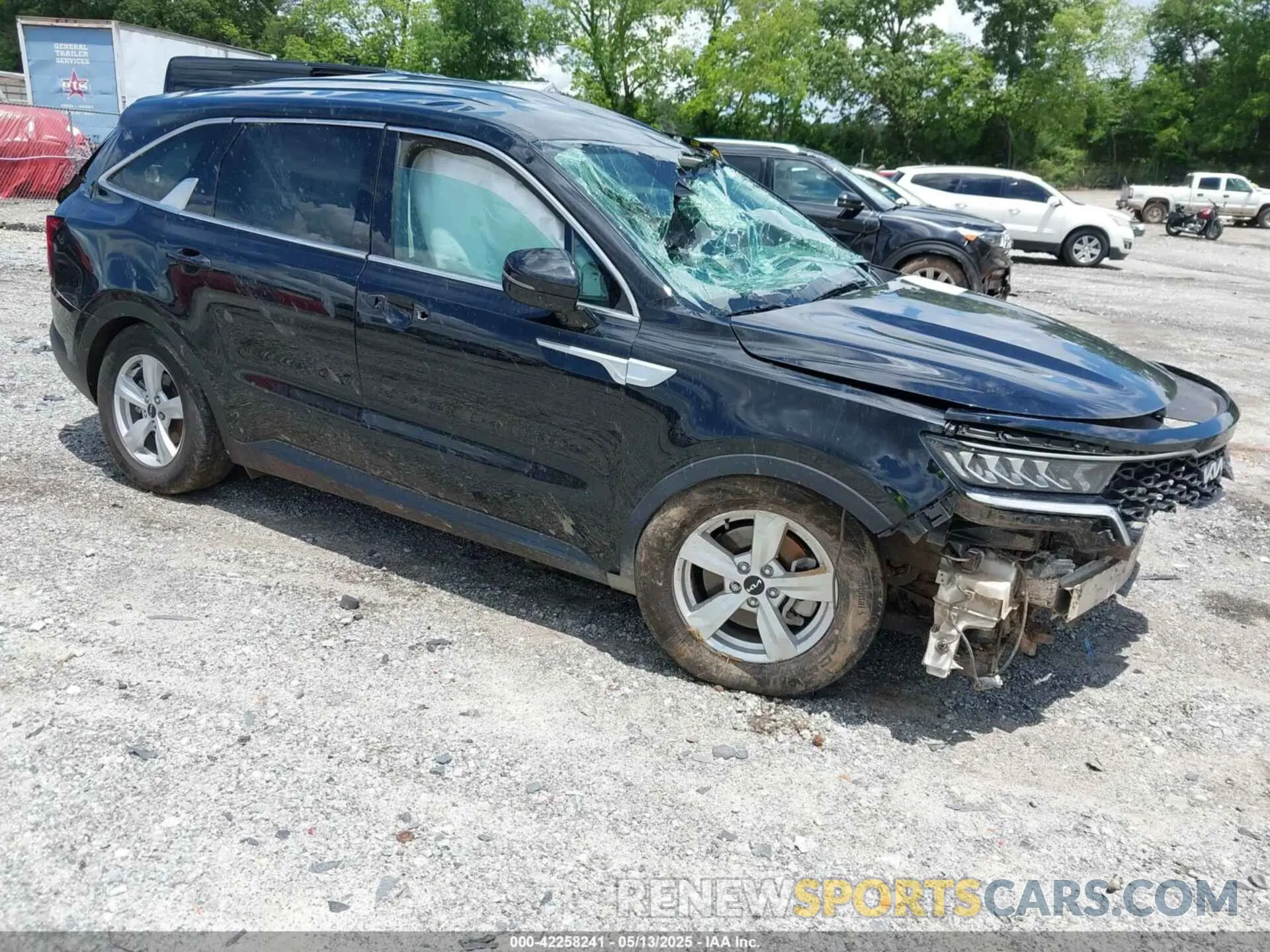 1 Photograph of a damaged car 5XYRG4LC8PG240742 KIA SORENTO 2023