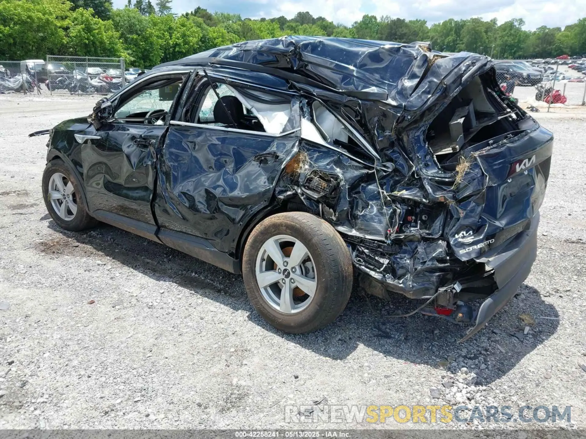3 Photograph of a damaged car 5XYRG4LC8PG240742 KIA SORENTO 2023