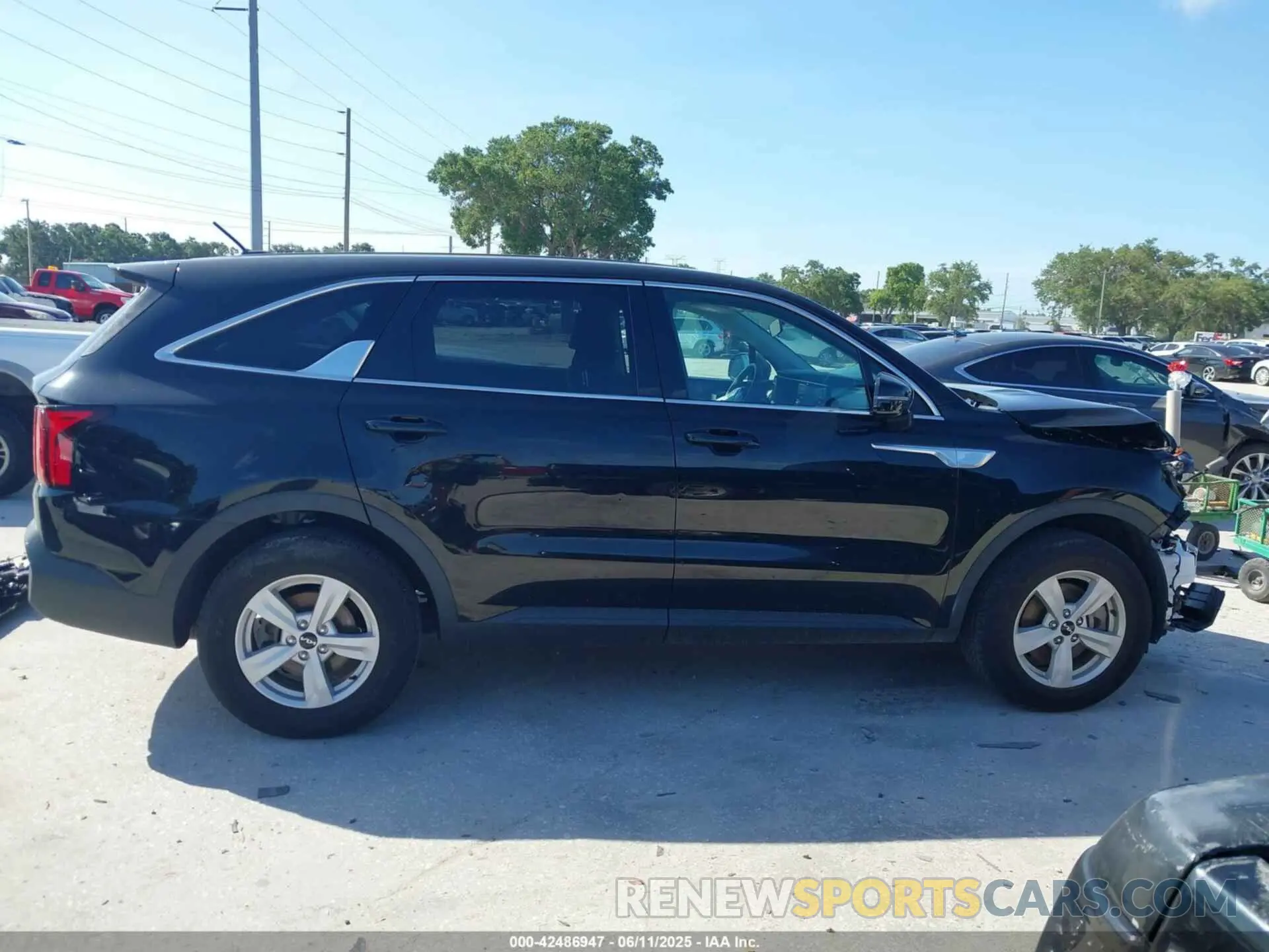 13 Фотография поврежденного автомобиля 5XYRG4LC9PG171771 KIA SORENTO 2023