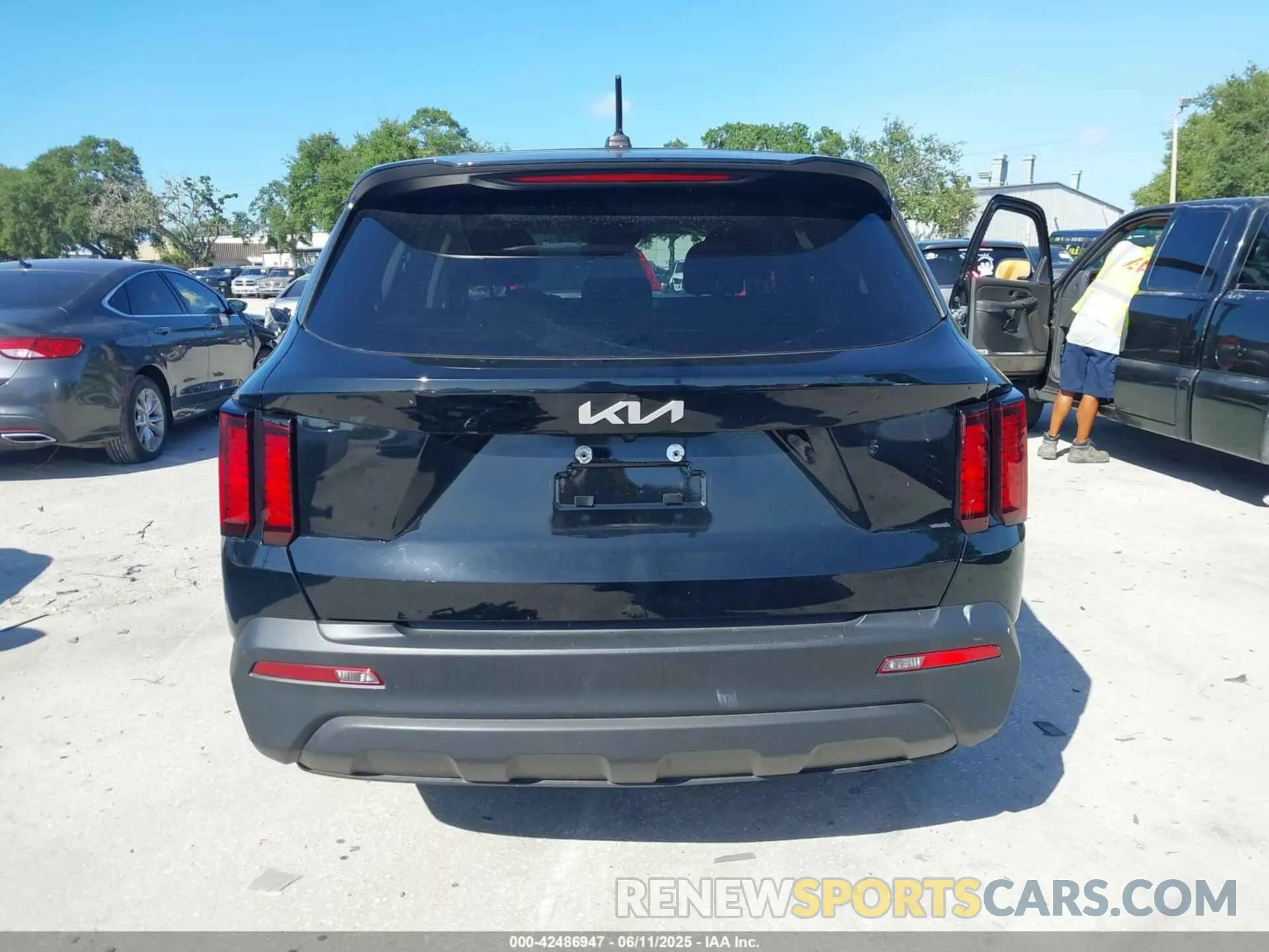 16 Фотография поврежденного автомобиля 5XYRG4LC9PG171771 KIA SORENTO 2023