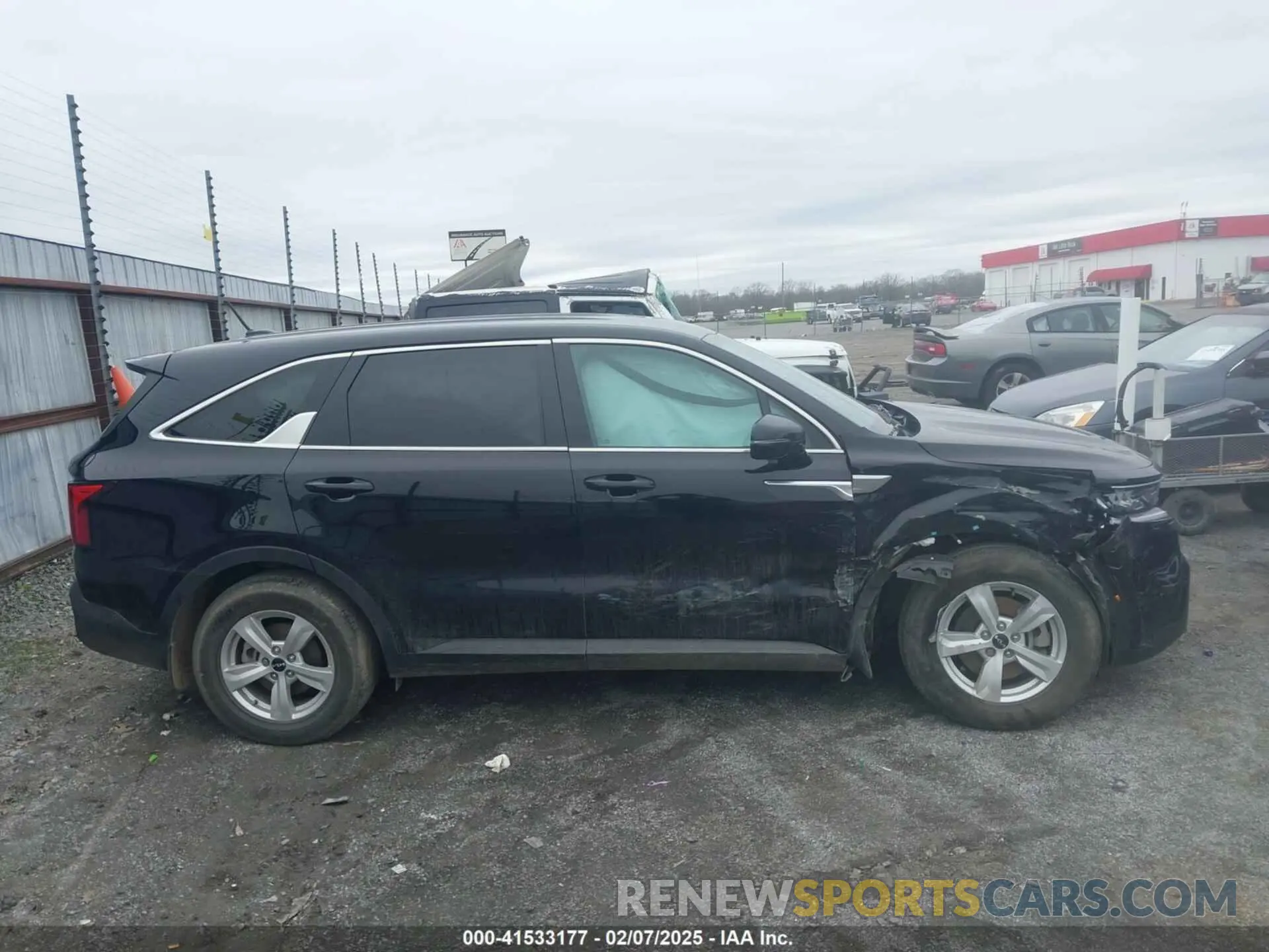 13 Photograph of a damaged car 5XYRG4LC9PG190174 KIA SORENTO 2023
