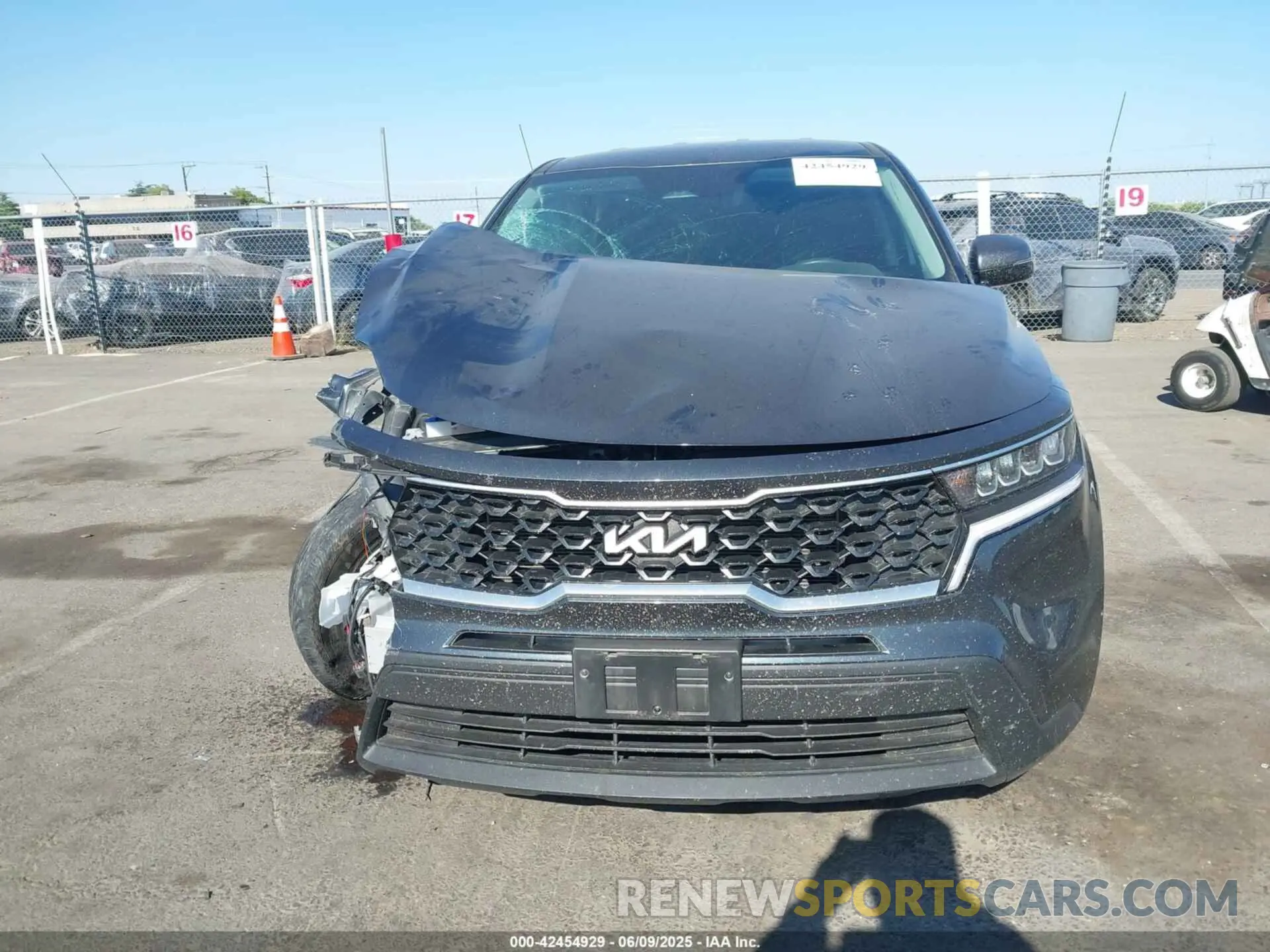 12 Photograph of a damaged car 5XYRGDLC8PG207918 KIA SORENTO 2023