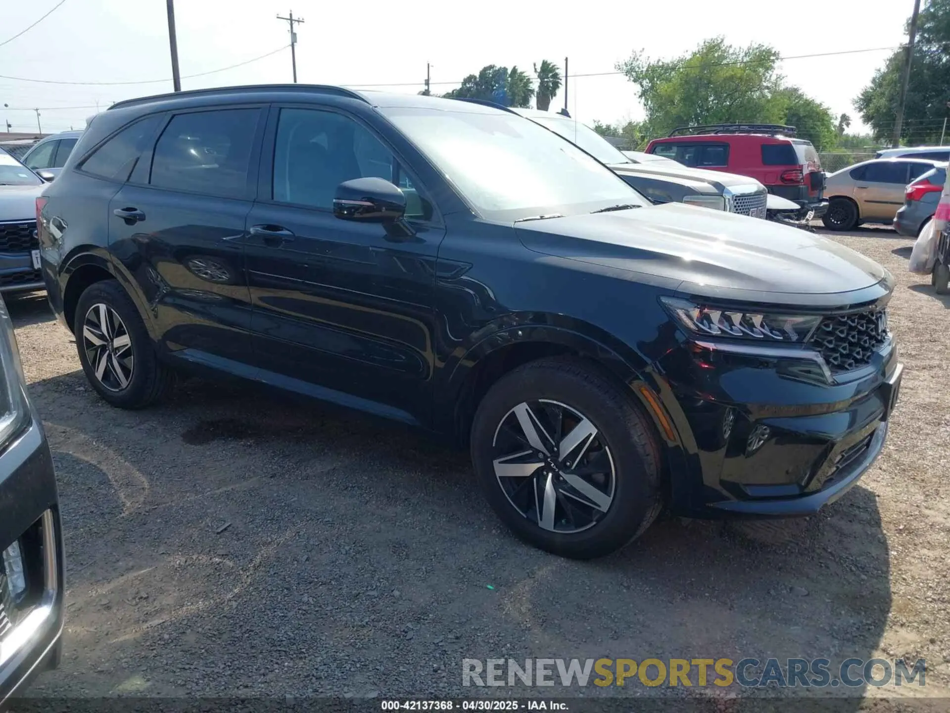1 Photograph of a damaged car 5XYRH4LF7PG238231 KIA SORENTO 2023