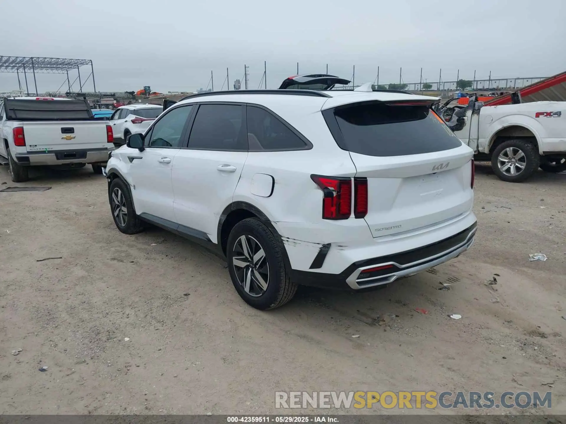 3 Фотография поврежденного автомобиля 5XYRH4LF9PG199867 KIA SORENTO 2023
