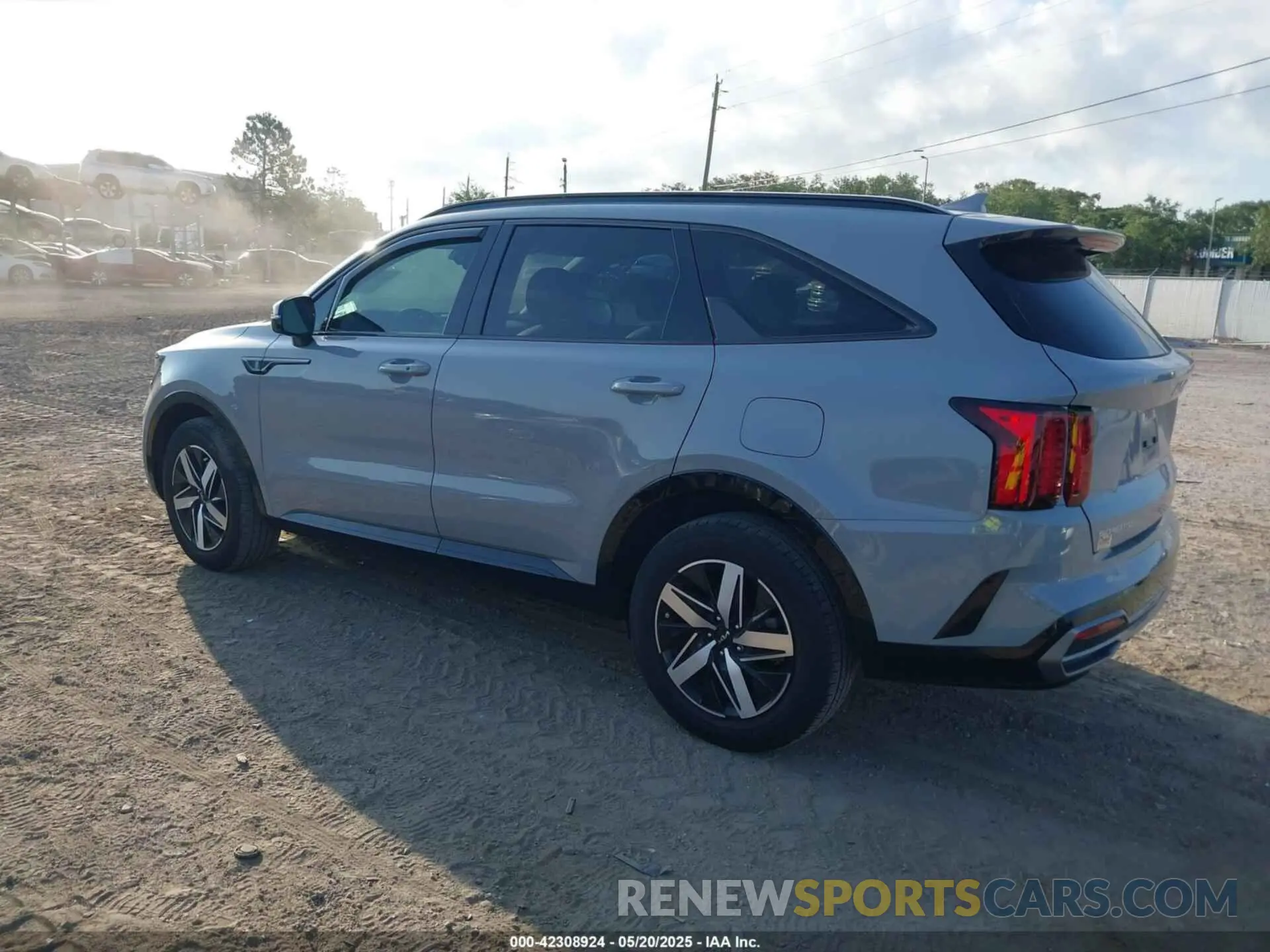 3 Фотография поврежденного автомобиля 5XYRH4LF9PG205862 KIA SORENTO 2023