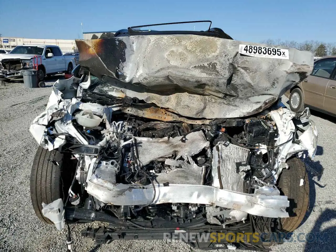 5 Photograph of a damaged car 5XYRH4LFXPG180681 KIA SORENTO 2023