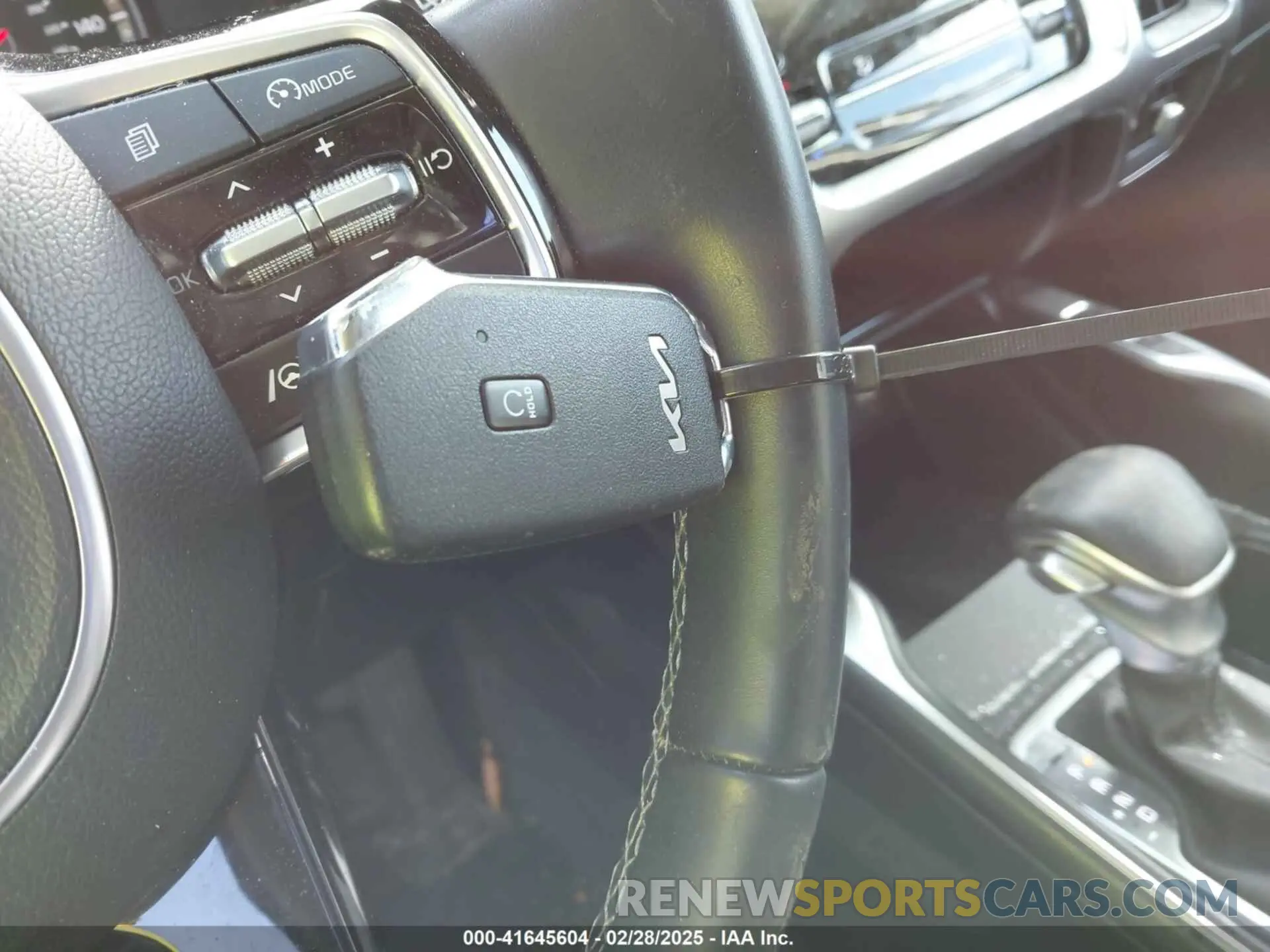11 Фотография поврежденного автомобиля 5XYRHDLF1PG227287 KIA SORENTO 2023