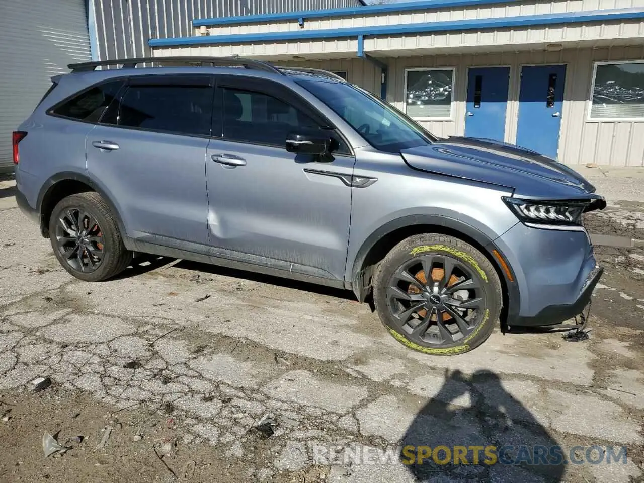 4 Фотография поврежденного автомобиля 5XYRHDLF2PG183784 KIA SORENTO 2023