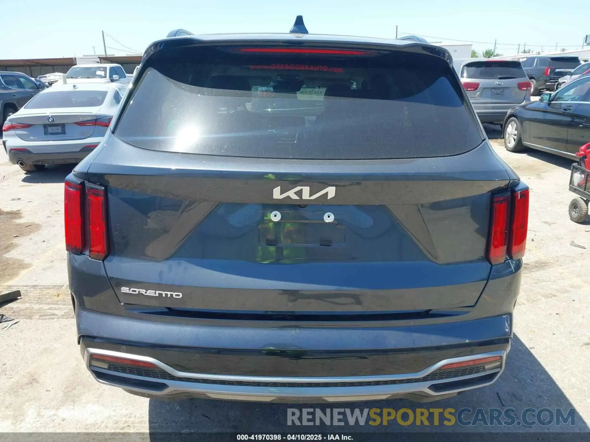16 Фотография поврежденного автомобиля 5XYRK4LF3PG242259 KIA SORENTO 2023