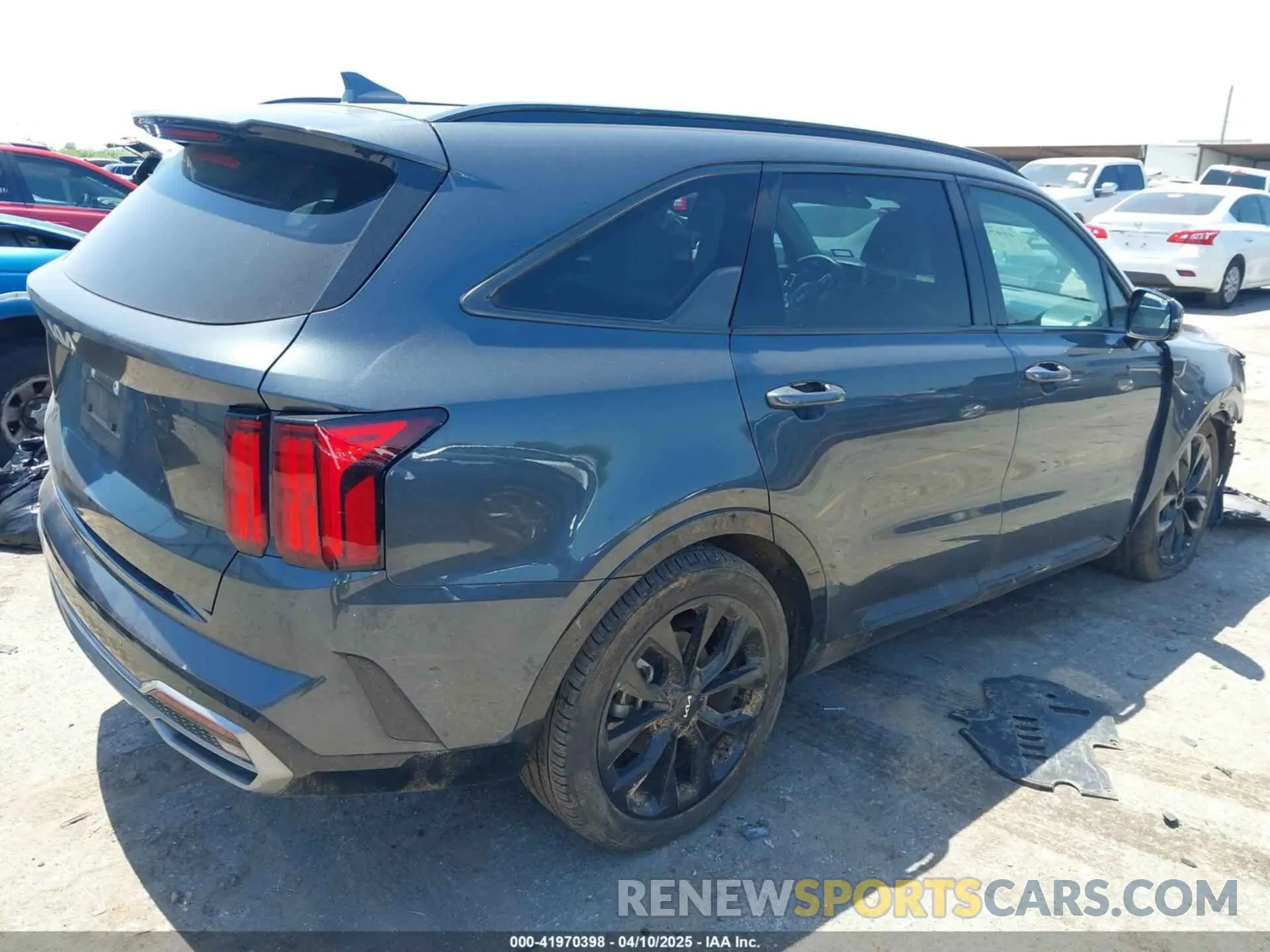 4 Фотография поврежденного автомобиля 5XYRK4LF3PG242259 KIA SORENTO 2023