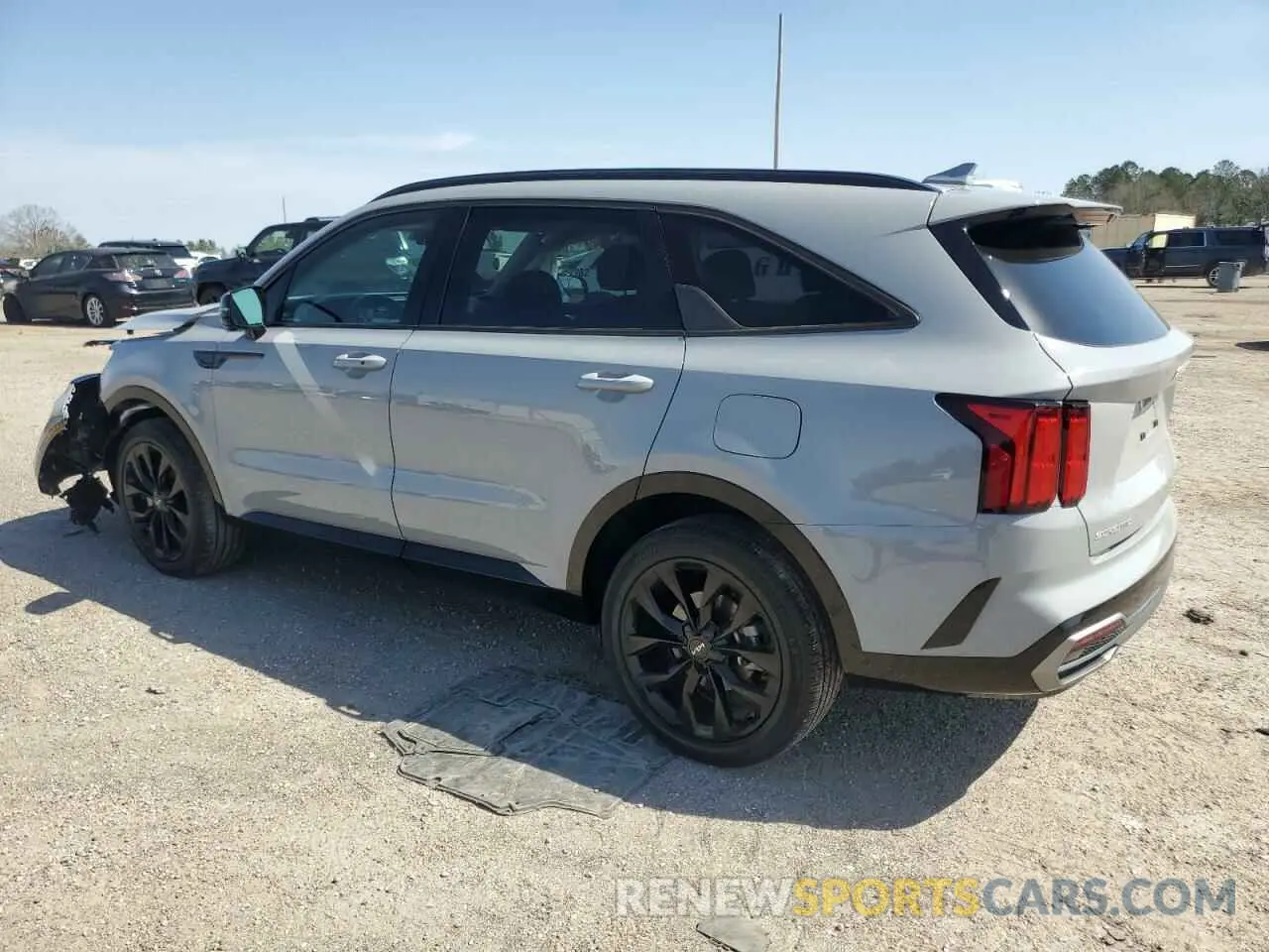 2 Photograph of a damaged car 5XYRKDLF6PG231613 KIA SORENTO 2023