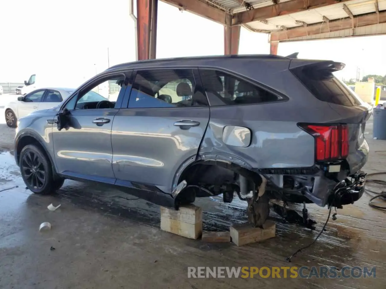 2 Photograph of a damaged car 5XYRKDLF7PG189601 KIA SORENTO 2023