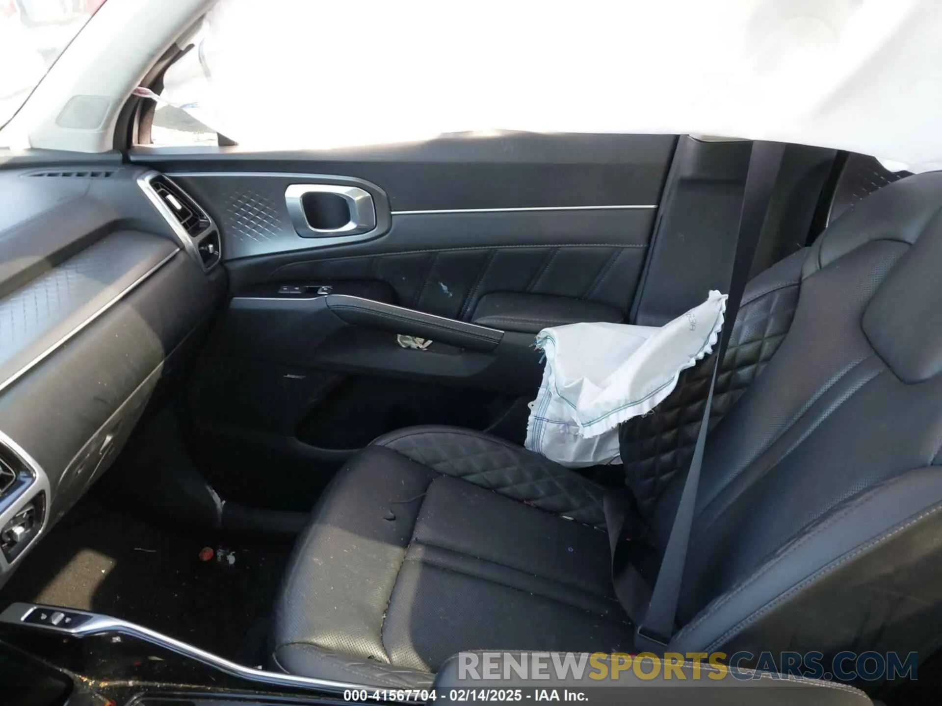 5 Фотография поврежденного автомобиля 5XYRKDLF7PG237789 KIA SORENTO 2023