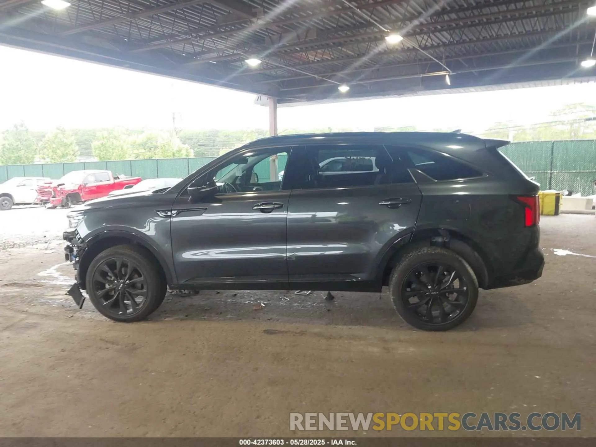 14 Фотография поврежденного автомобиля 5XYRKDLF8PG190059 KIA SORENTO 2023