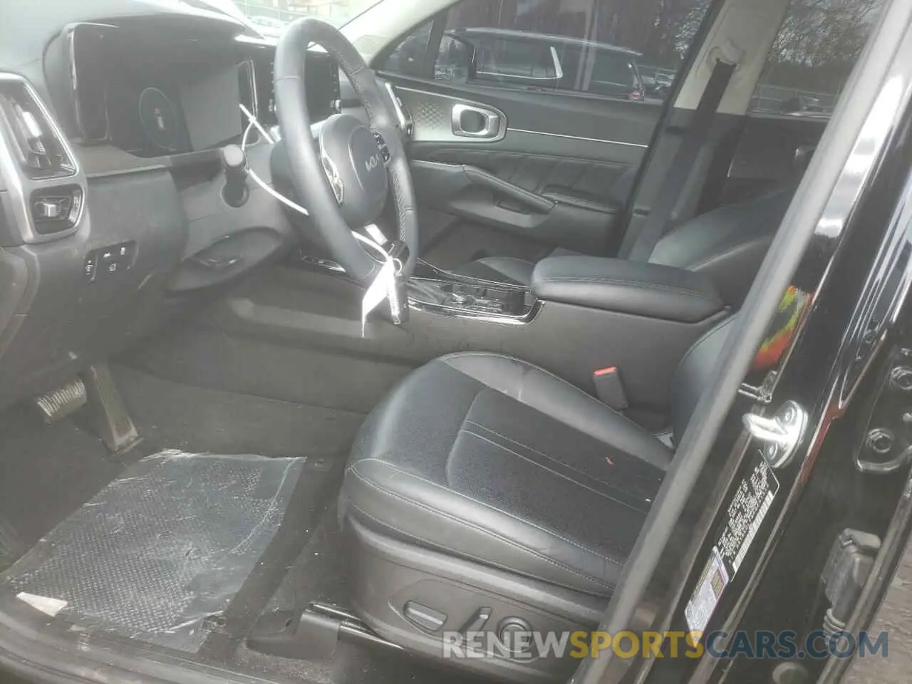 7 Фотография поврежденного автомобиля 5XYRKDLF8PG241513 KIA SORENTO 2023