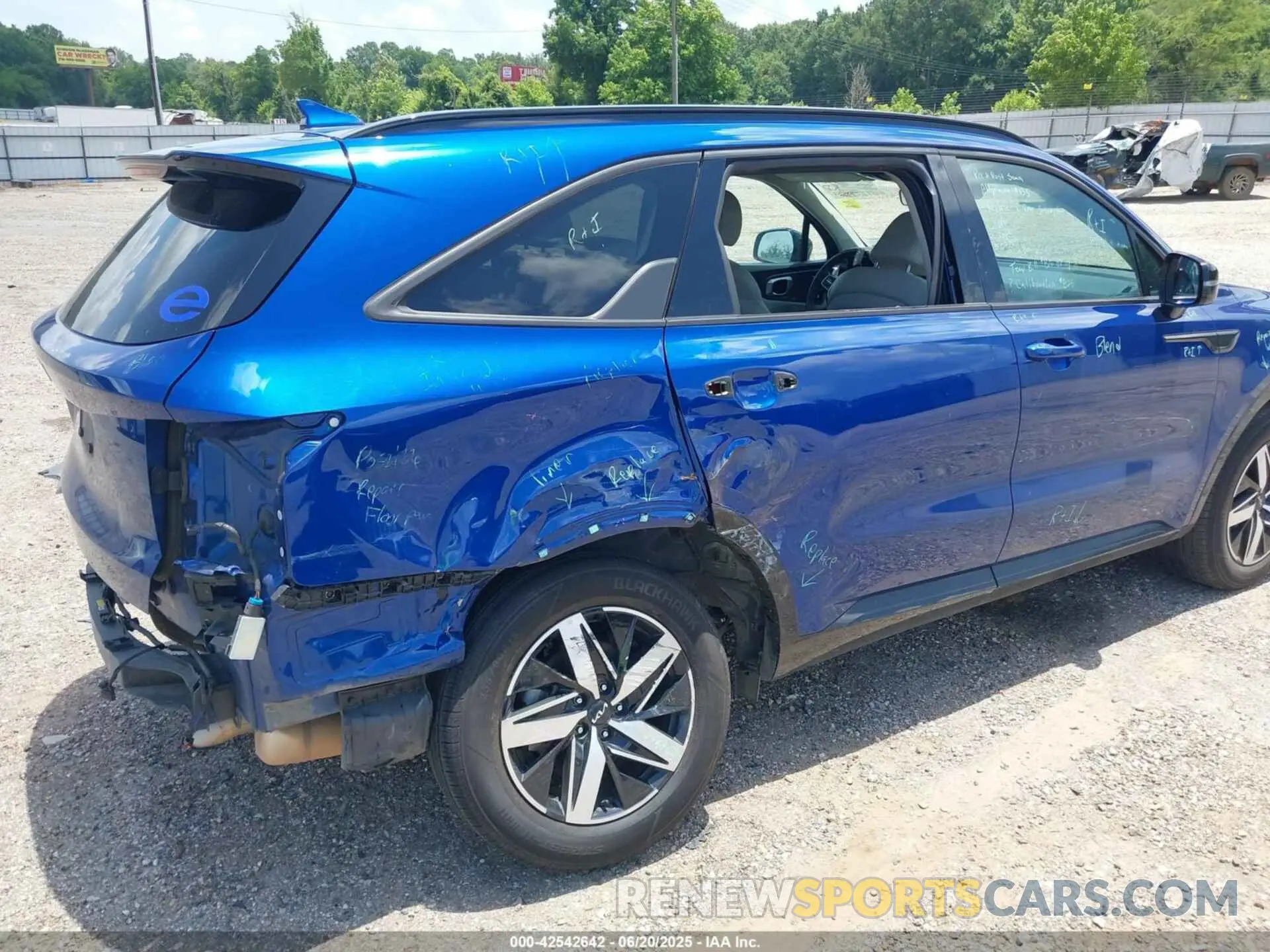 6 Фотография поврежденного автомобиля 5XYRL4LC1PG223485 KIA SORENTO 2023