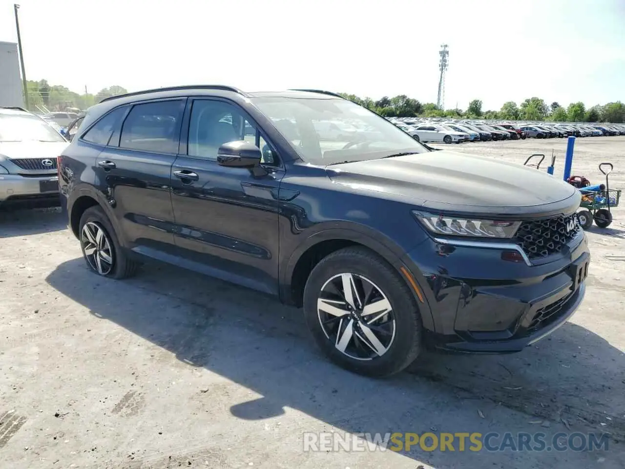 4 Фотография поврежденного автомобиля 5XYRL4LC2PG253014 KIA SORENTO 2023