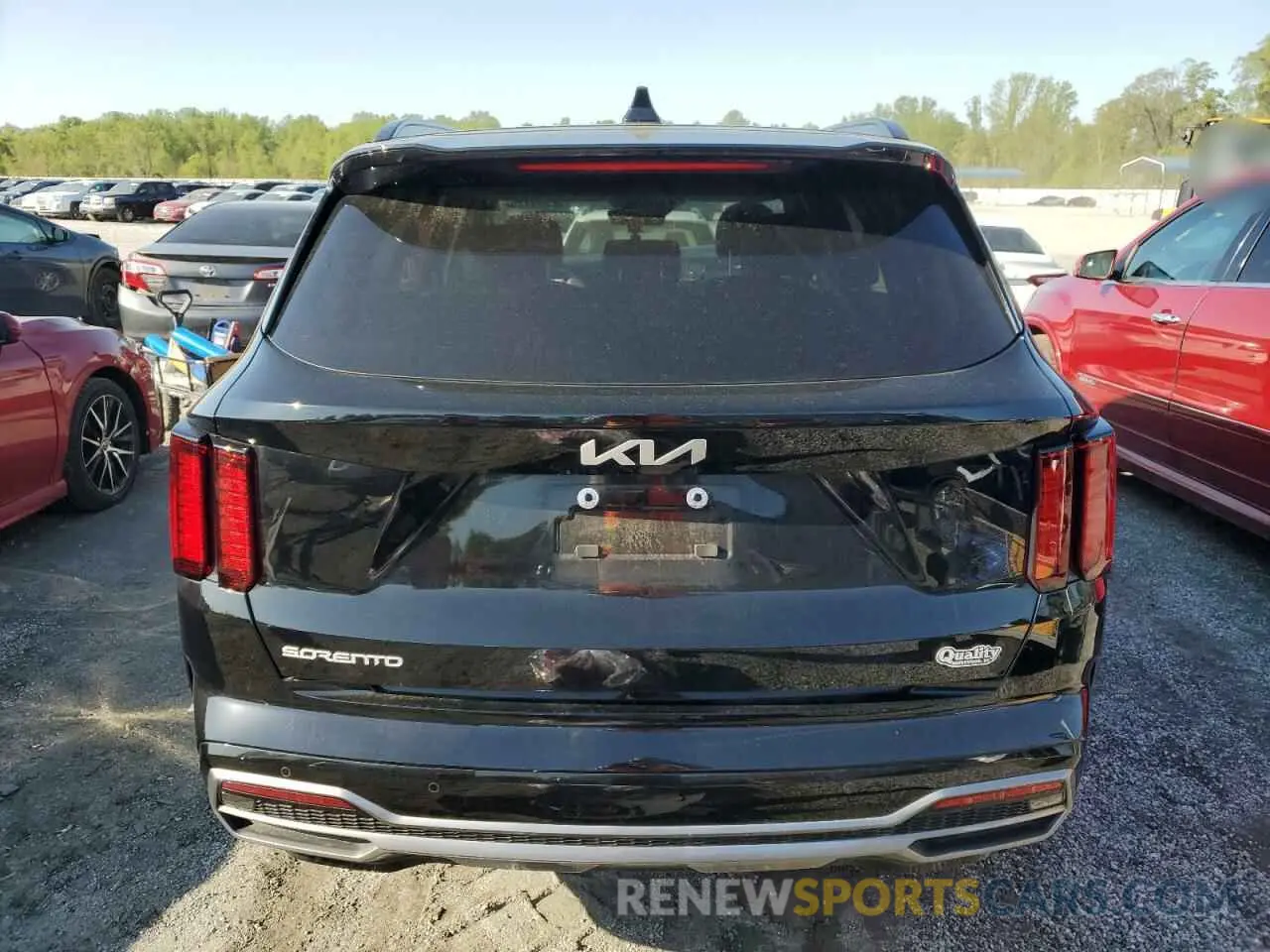6 Photograph of a damaged car 5XYRL4LC5PG217060 KIA SORENTO 2023
