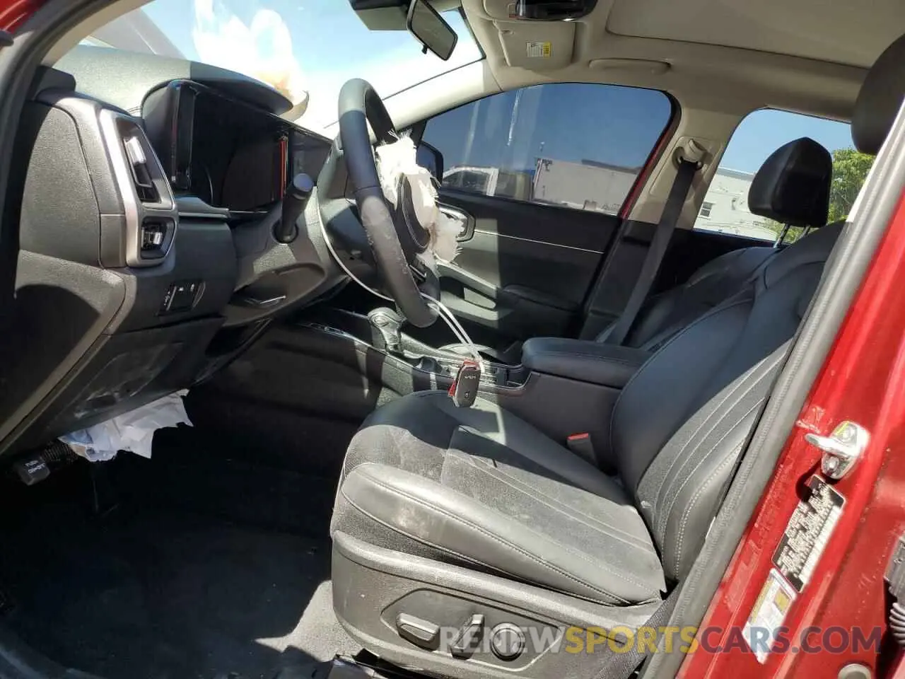 7 Photograph of a damaged car 5XYRL4LC6PG208285 KIA SORENTO 2023