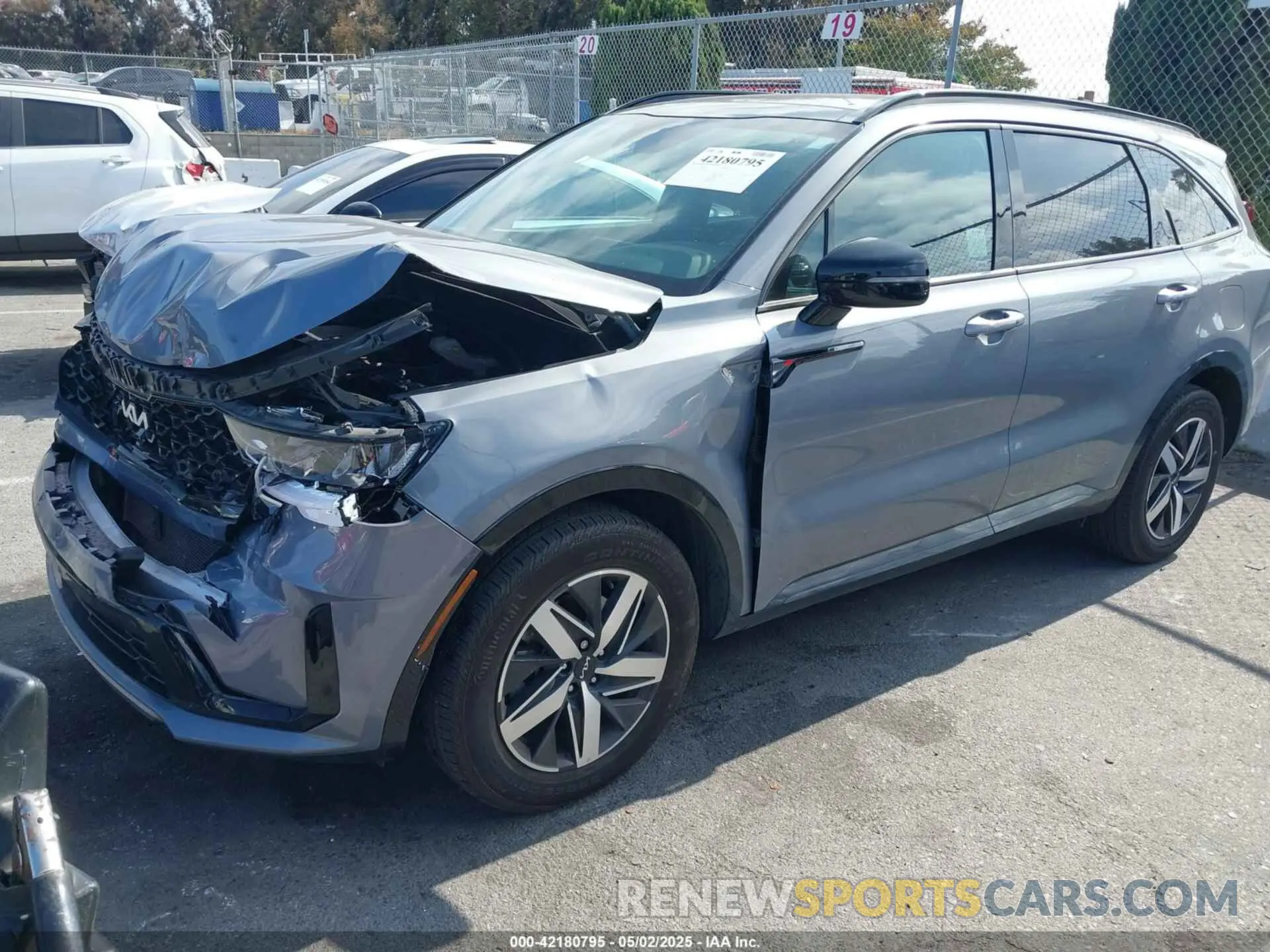 2 Photograph of a damaged car 5XYRL4LC6PG245613 KIA SORENTO 2023