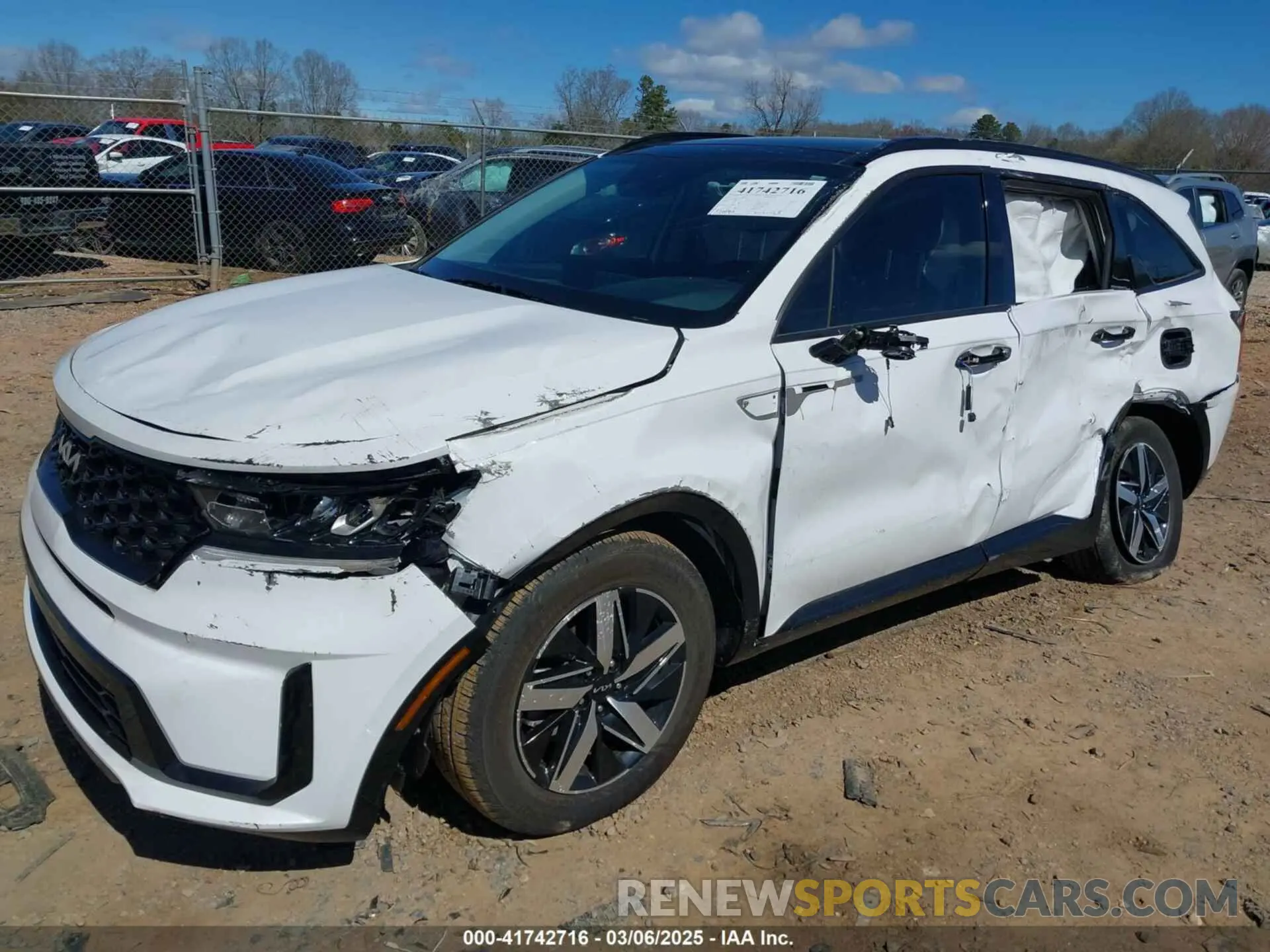 6 Photograph of a damaged car 5XYRL4LC7PG238881 KIA SORENTO 2023