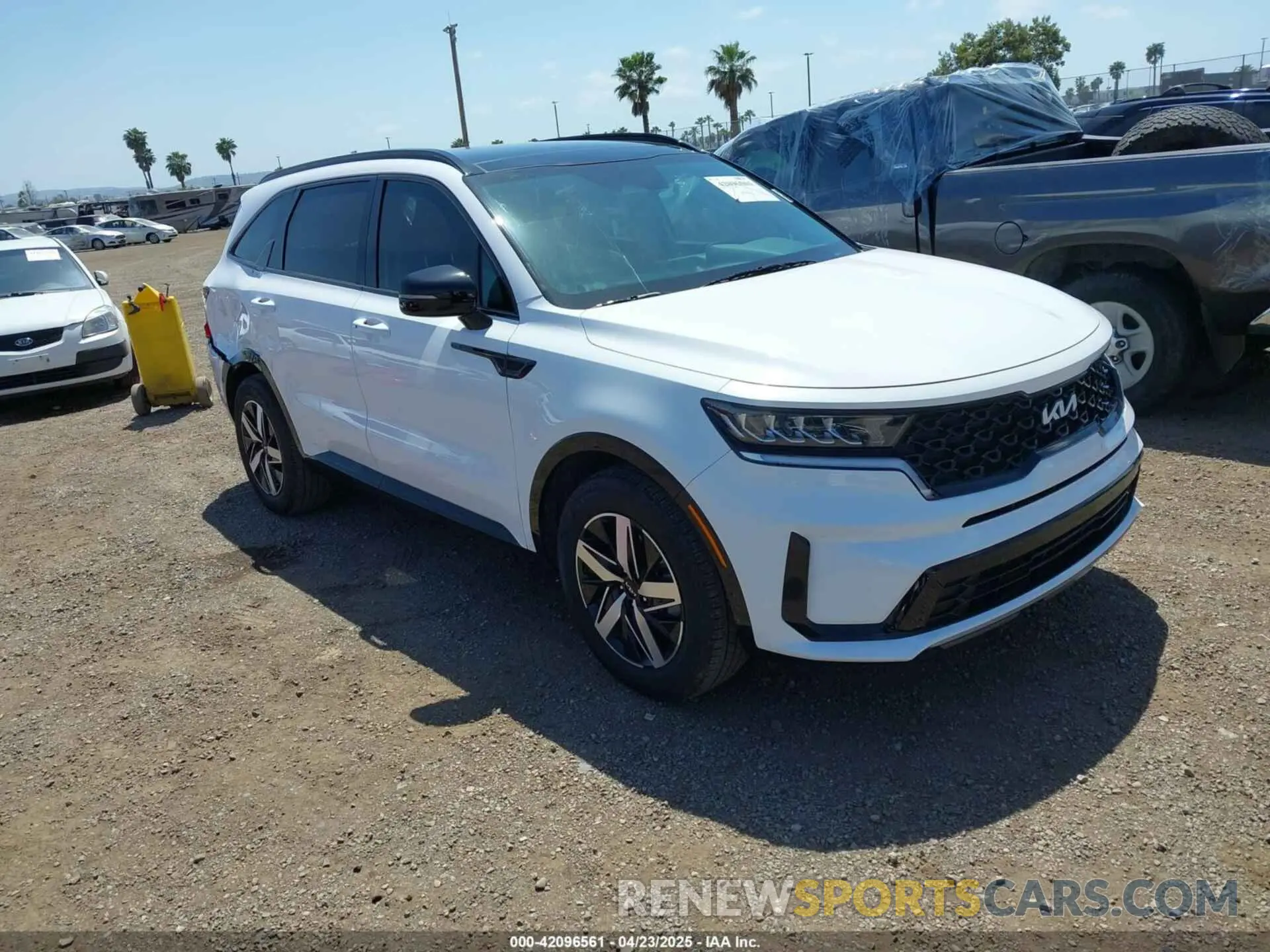 1 Фотография поврежденного автомобиля 5XYRL4LCXPG229608 KIA SORENTO 2023