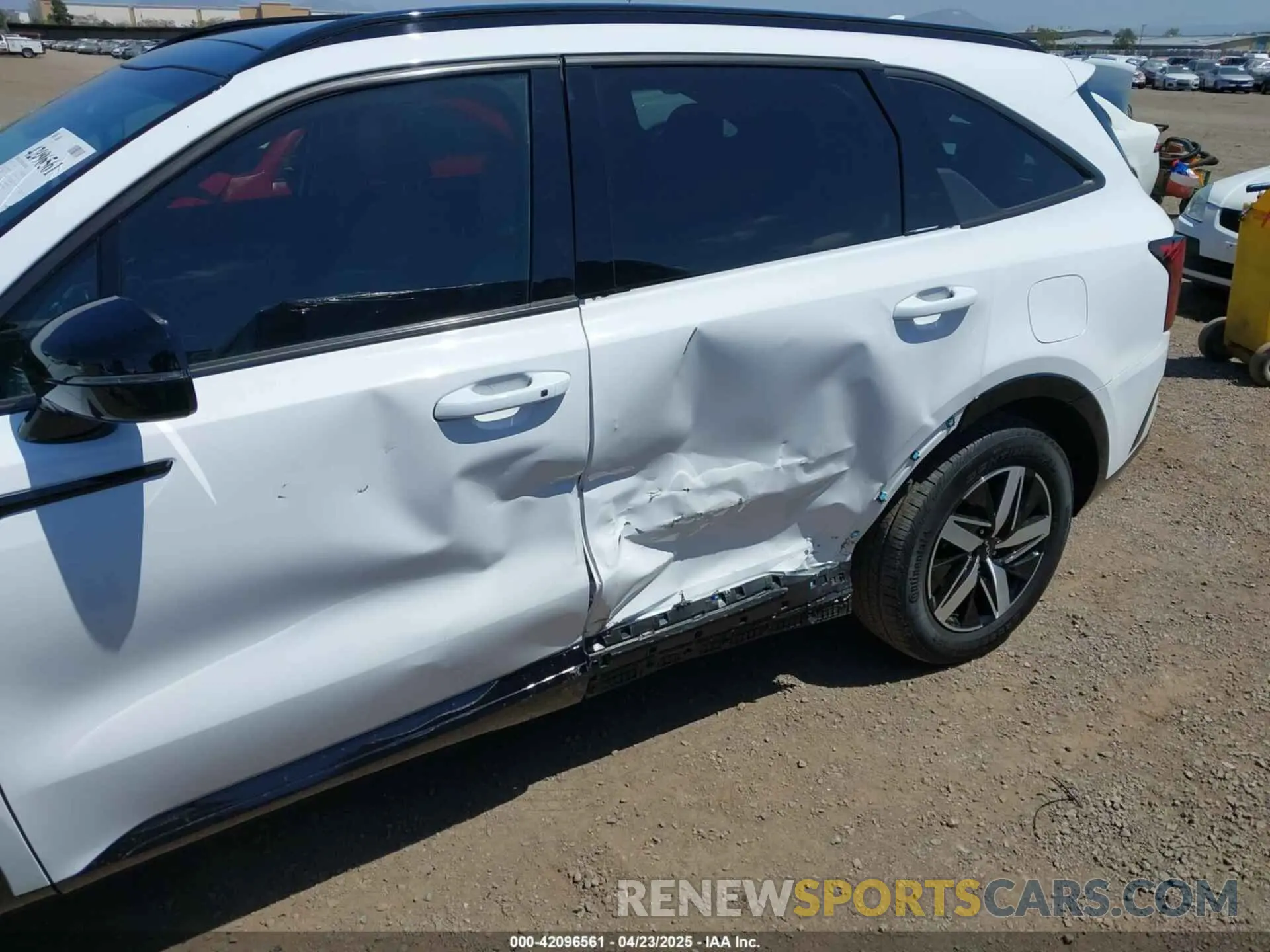 6 Фотография поврежденного автомобиля 5XYRL4LCXPG229608 KIA SORENTO 2023