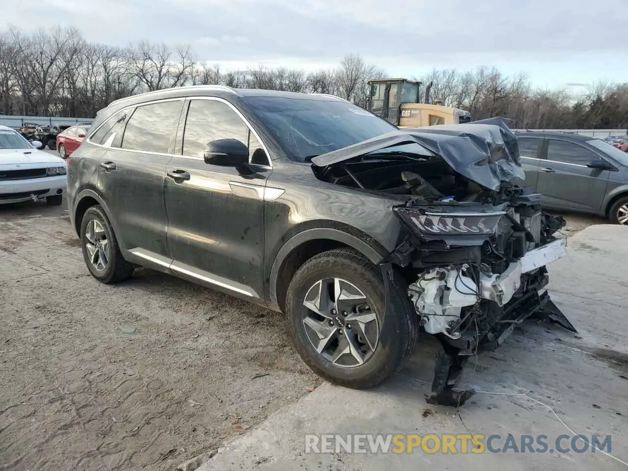 4 Photograph of a damaged car KNDRH4LGXP5187065 KIA SORENTO 2023