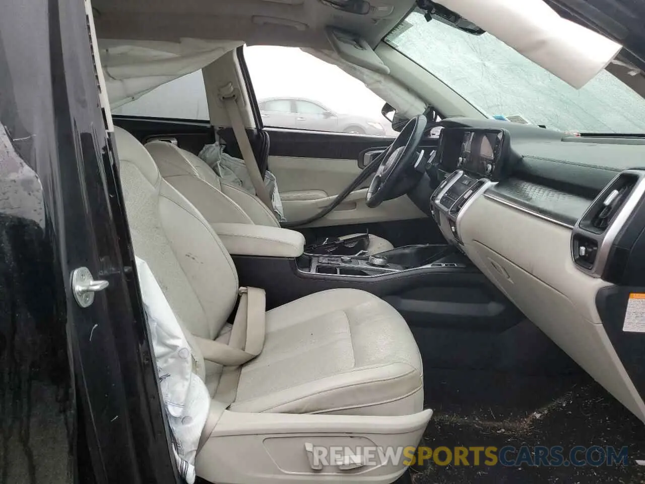 7 Photograph of a damaged car KNDRHDLG7P5144416 KIA SORENTO 2023