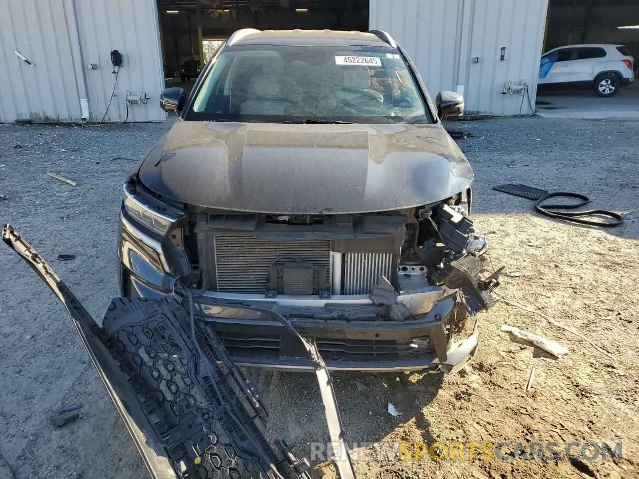 5 Photograph of a damaged car KNDRKDLG4P5163183 KIA SORENTO 2023