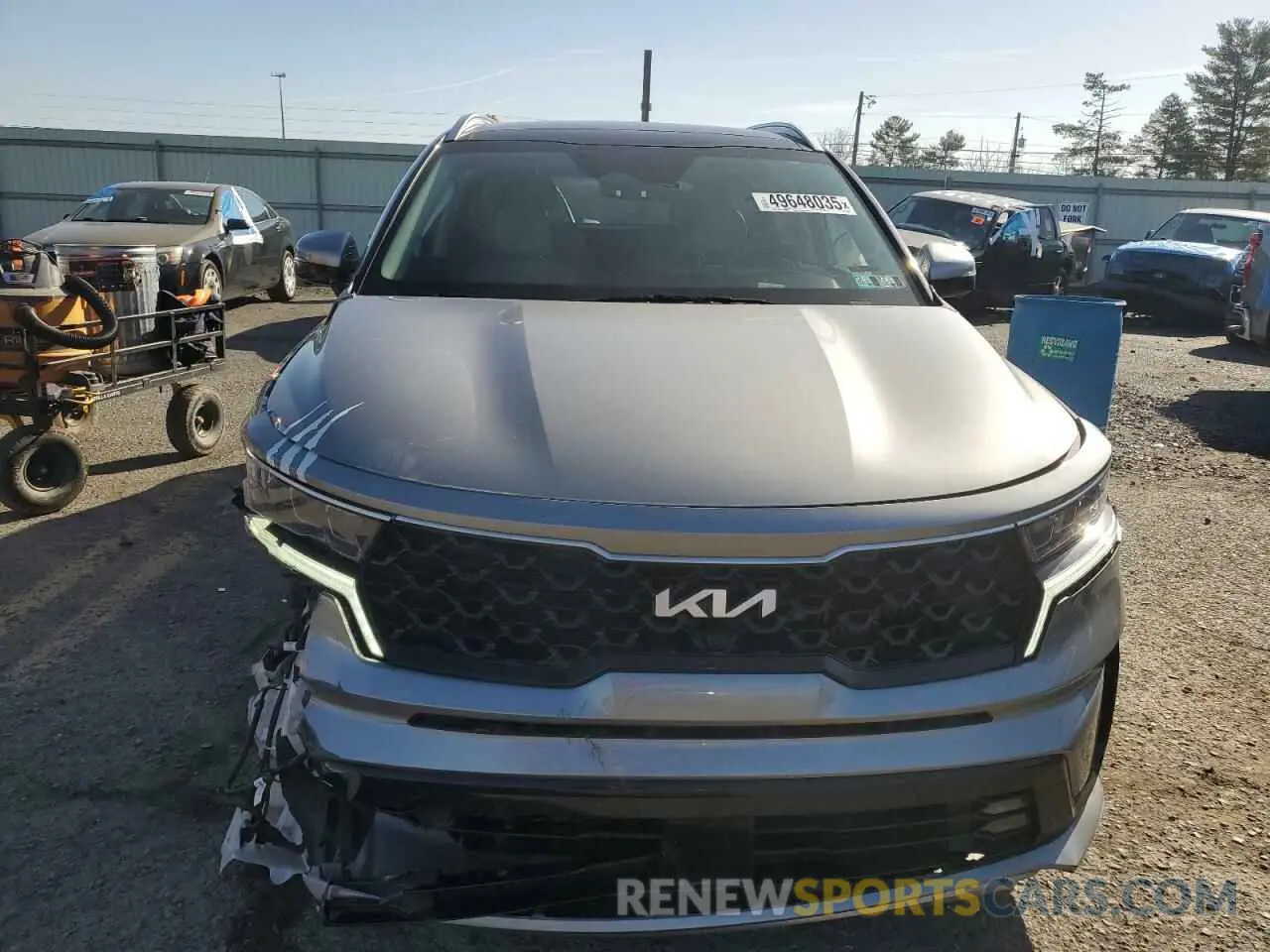 5 Photograph of a damaged car KNDRMDLG7P5139194 KIA SORENTO 2023