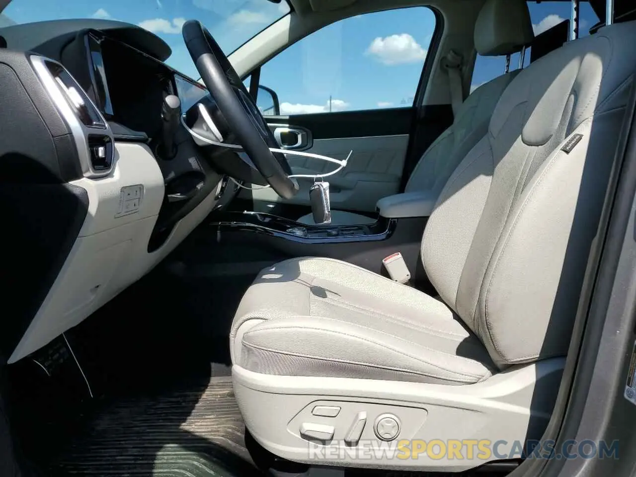7 Фотография поврежденного автомобиля KNDRMDLHXP5165023 KIA SORENTO 2023
