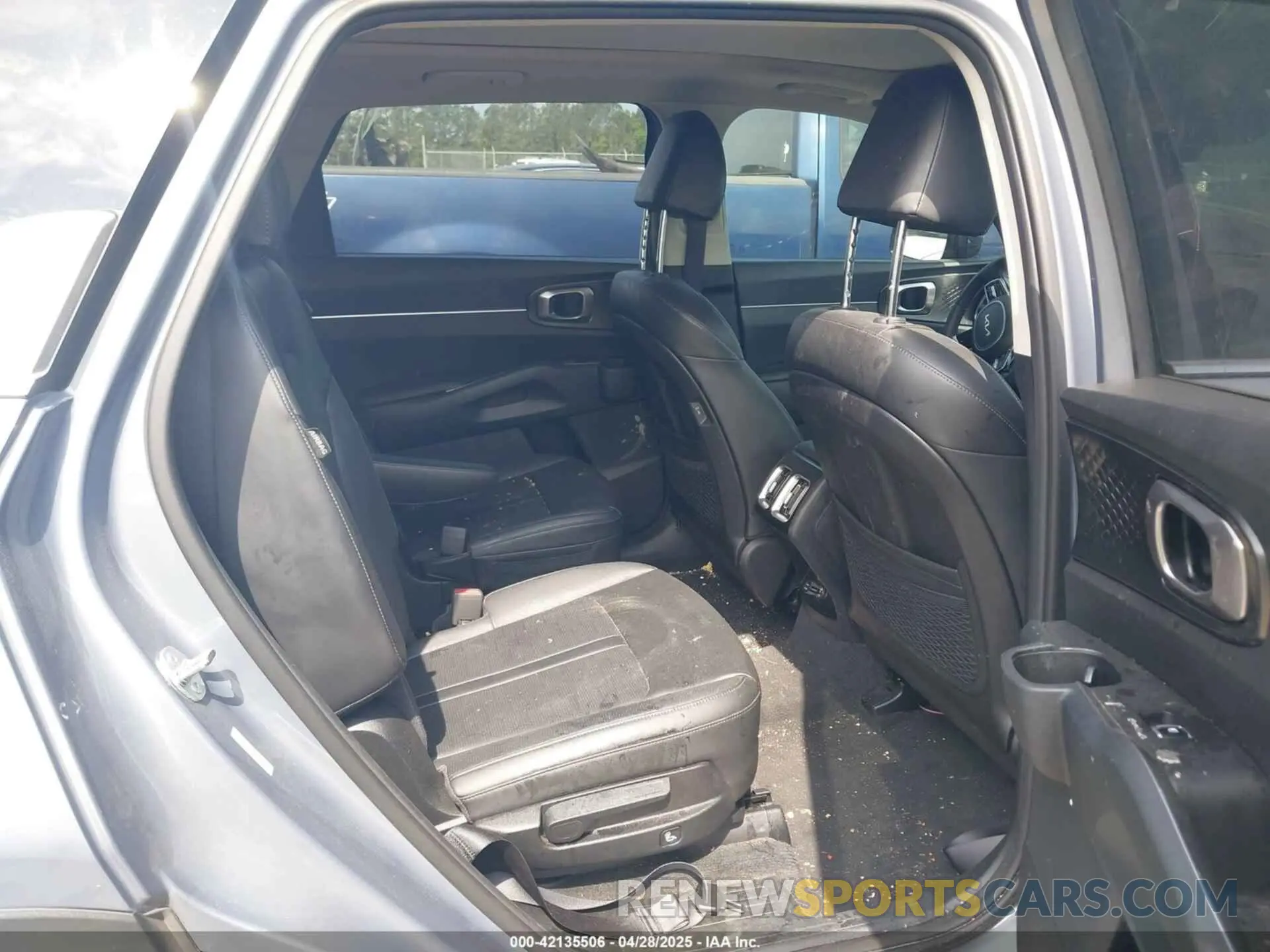 8 Фотография поврежденного автомобиля 5XYRH4JF3RG255324 KIA SORENTO 2024