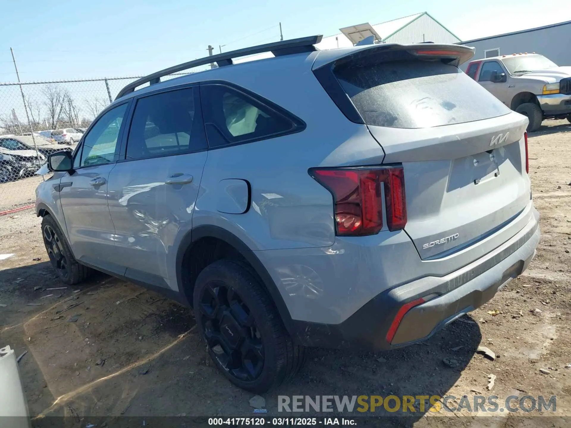 3 Photograph of a damaged car 5XYRHDJF9RG261693 KIA SORENTO 2024