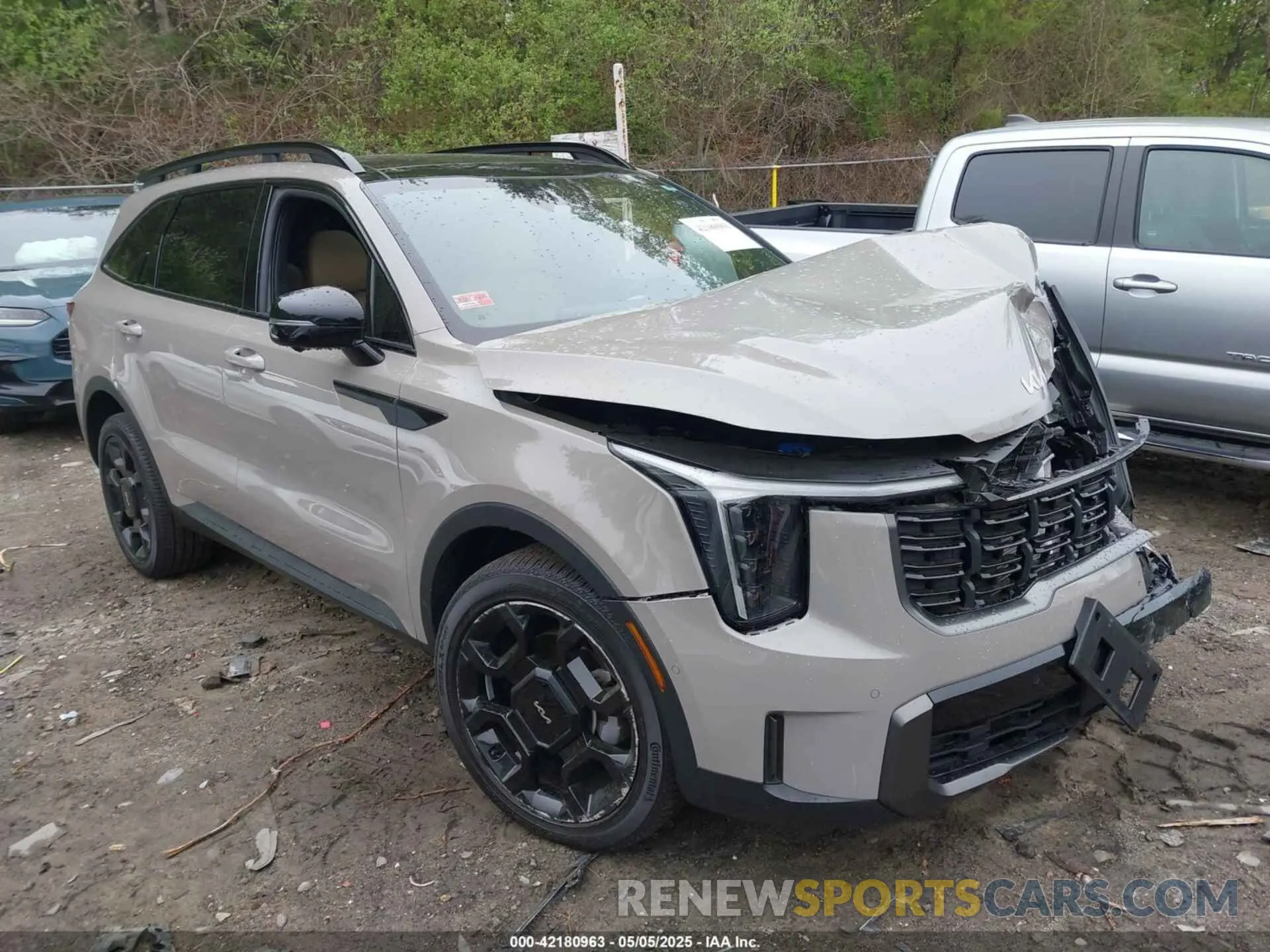 1 Photograph of a damaged car 5XYRKDJF2RG290535 KIA SORENTO 2024