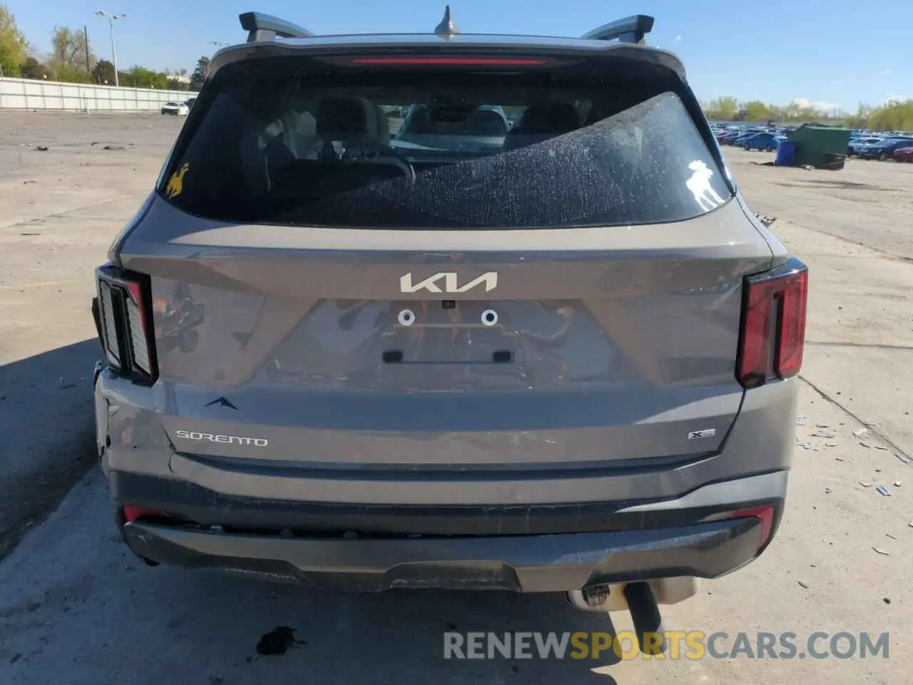 6 Photograph of a damaged car 5XYRKDJF7RG305319 KIA SORENTO 2024