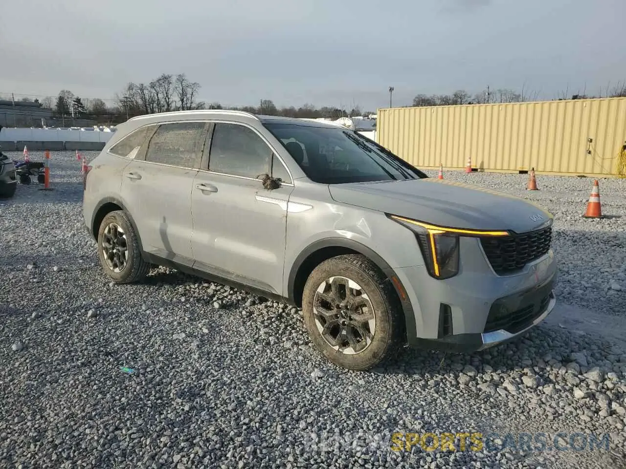 4 Photograph of a damaged car 5XYRL4JC3RG292832 KIA SORENTO 2024