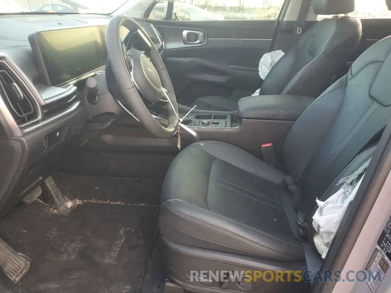 7 Photograph of a damaged car 5XYRL4JC3RG292832 KIA SORENTO 2024