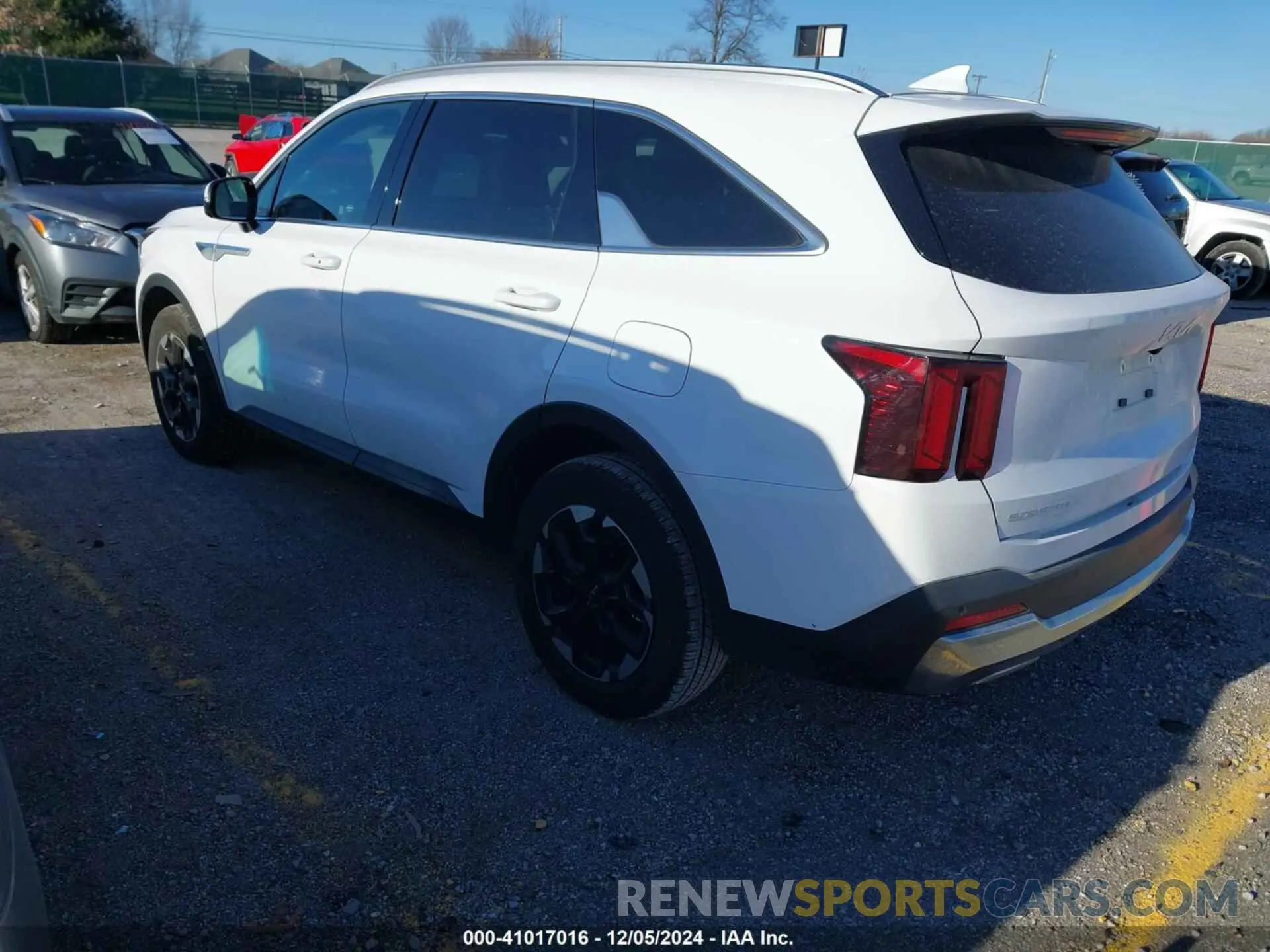 3 Фотография поврежденного автомобиля 5XYRLDJC5RG281928 KIA SORENTO 2024