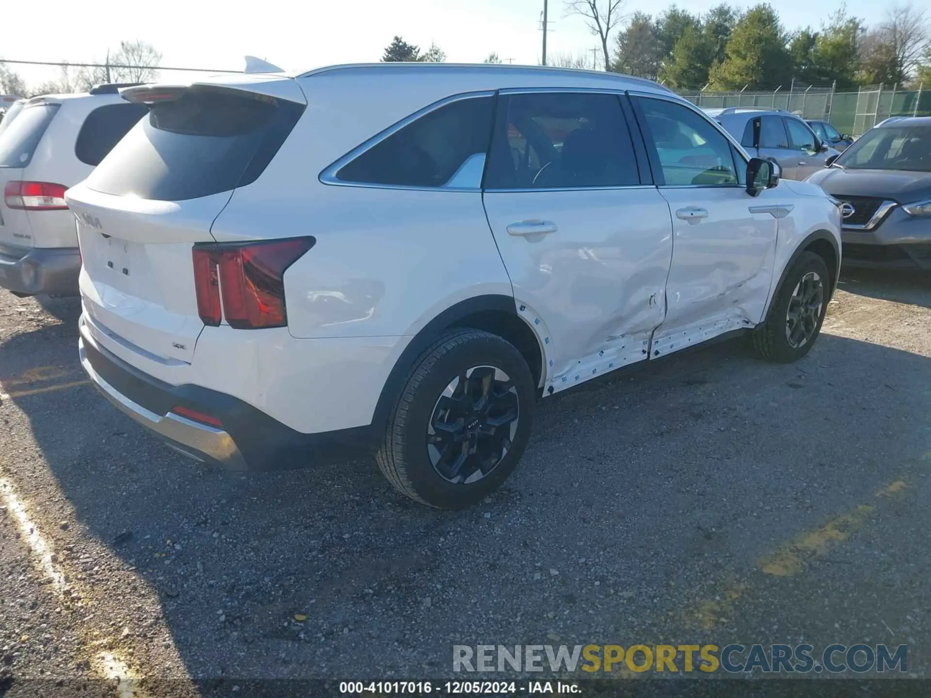 4 Фотография поврежденного автомобиля 5XYRLDJC5RG281928 KIA SORENTO 2024