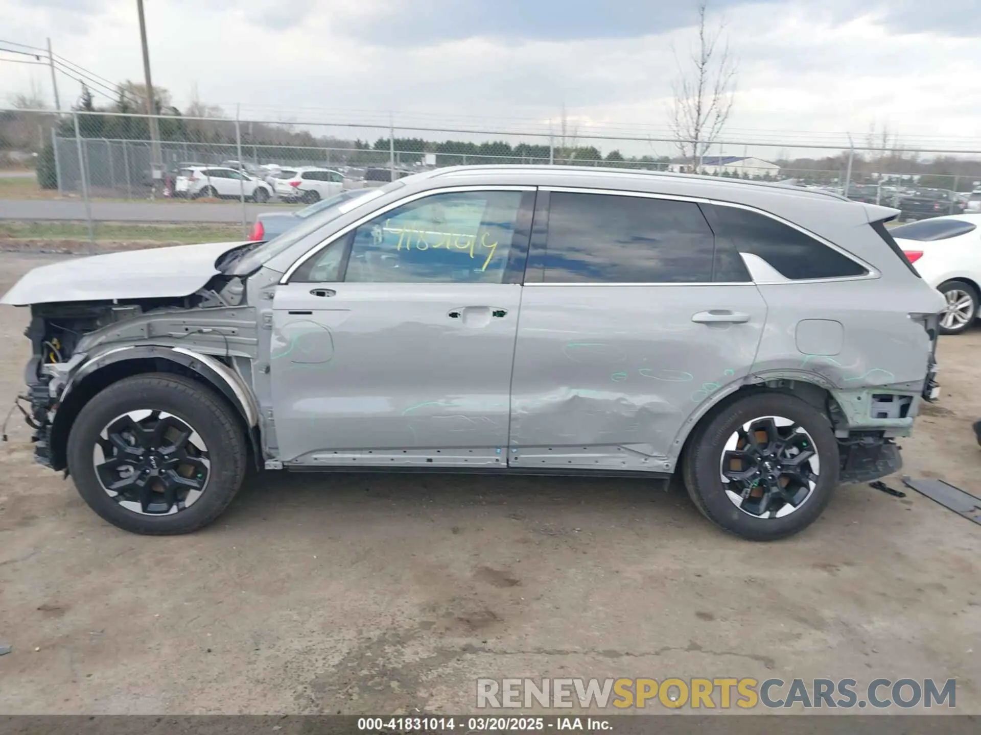 14 Фотография поврежденного автомобиля 5XYRLDJC9RG258376 KIA SORENTO 2024