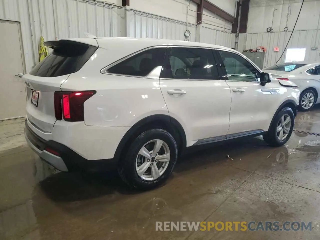 3 Photograph of a damaged car 5XYRG4JC0SG311279 KIA SORENTO 2025